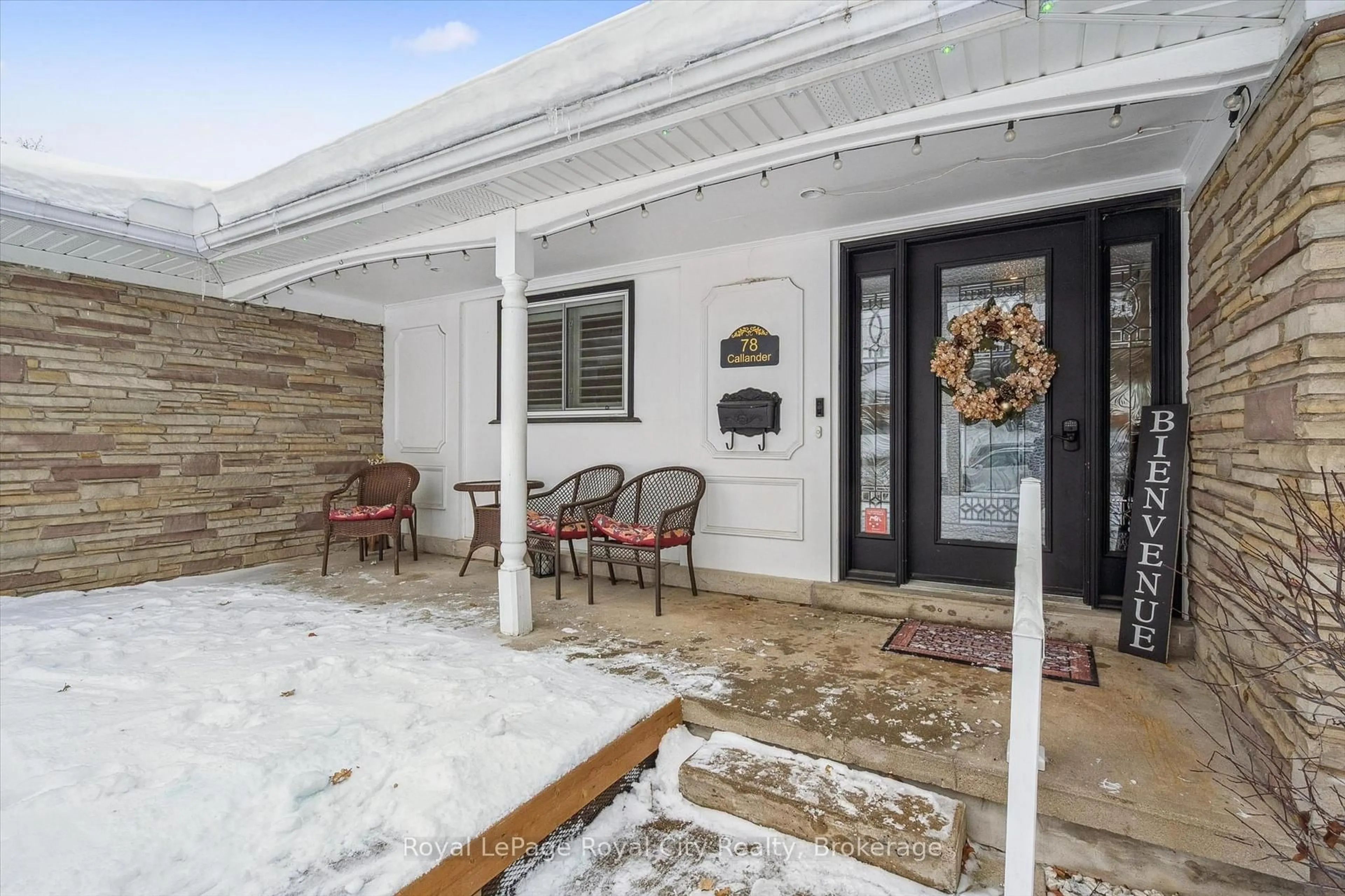 Patio, street for 78 Callander Dr, Guelph Ontario N1E 4H8