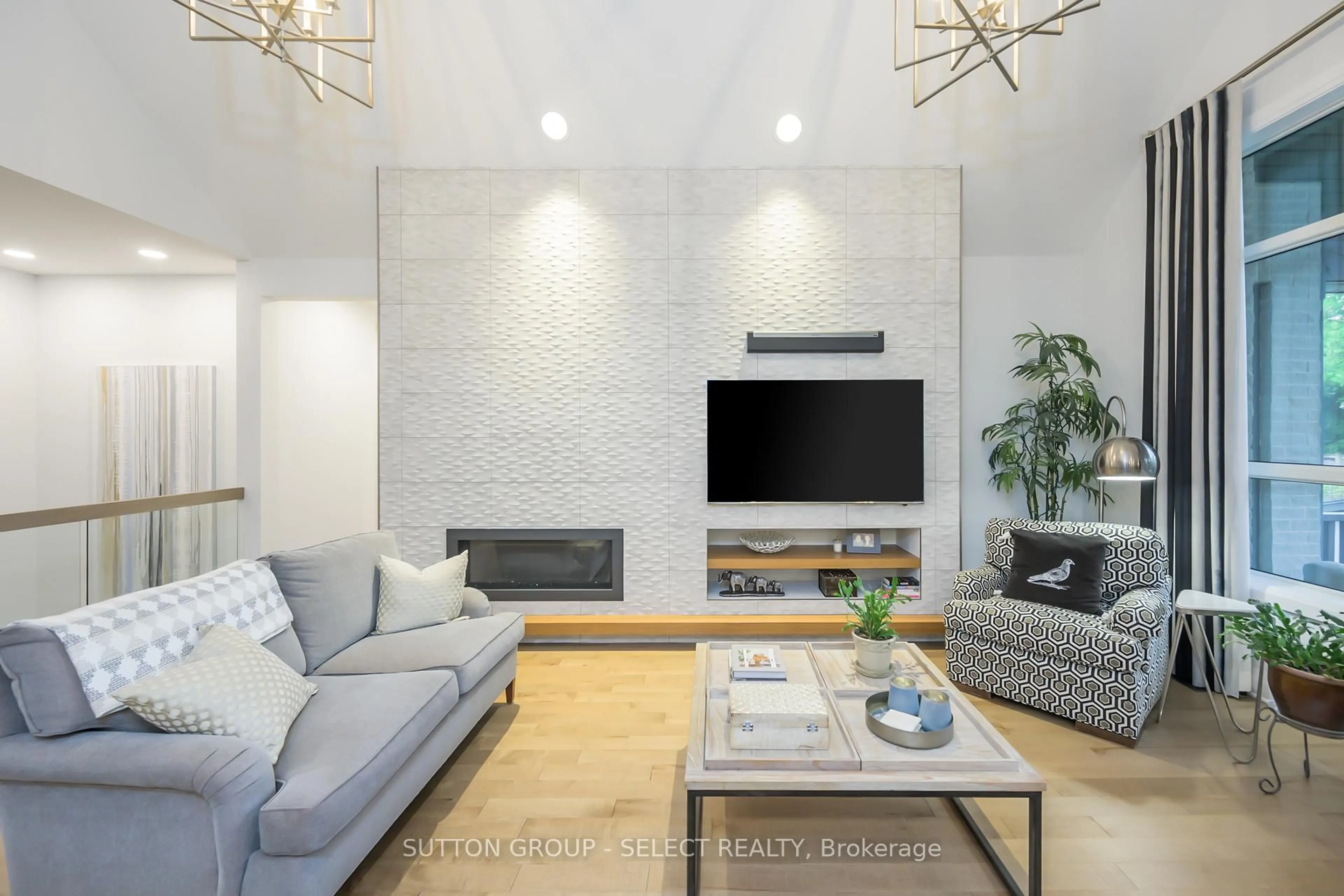 Living room with furniture, unknown for 346 Bradwell Chse, London North Ontario N6G 0P7