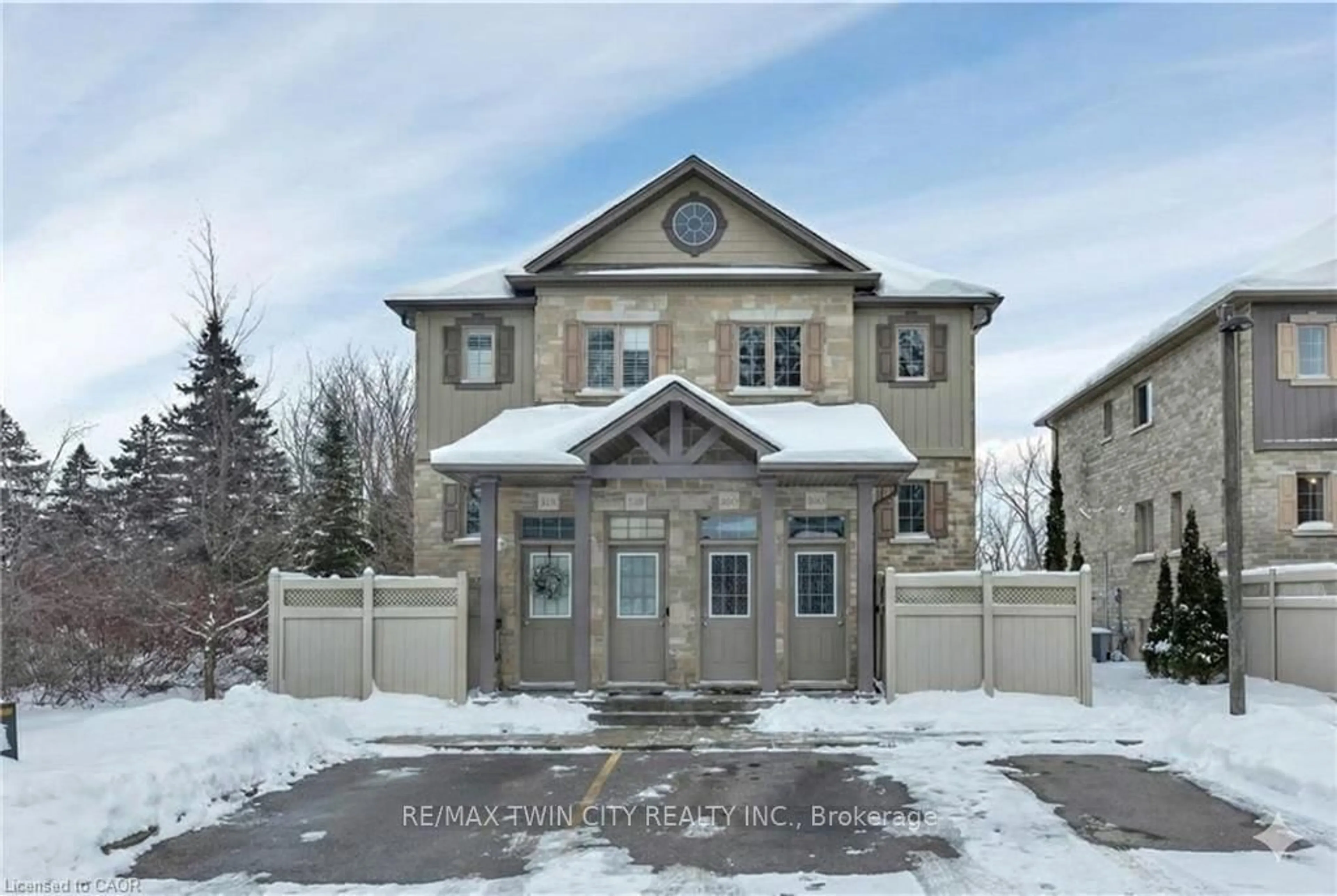 Unknown for 931 Glasgow St #12C, Kitchener Ontario N2N 0B6