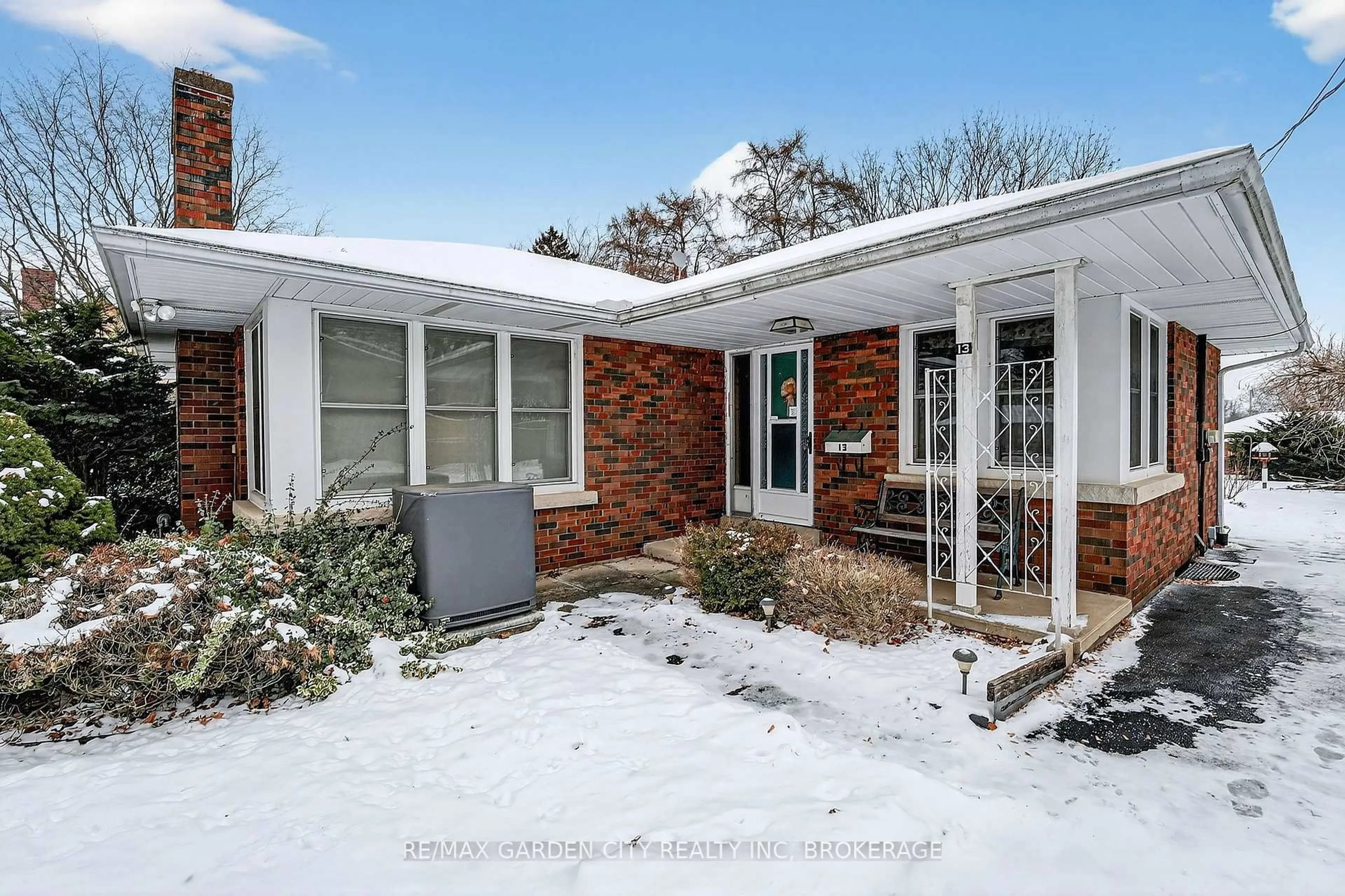 Home with brick exterior material, street for 13 Chestnut St, Pelham Ontario L0S 1E3