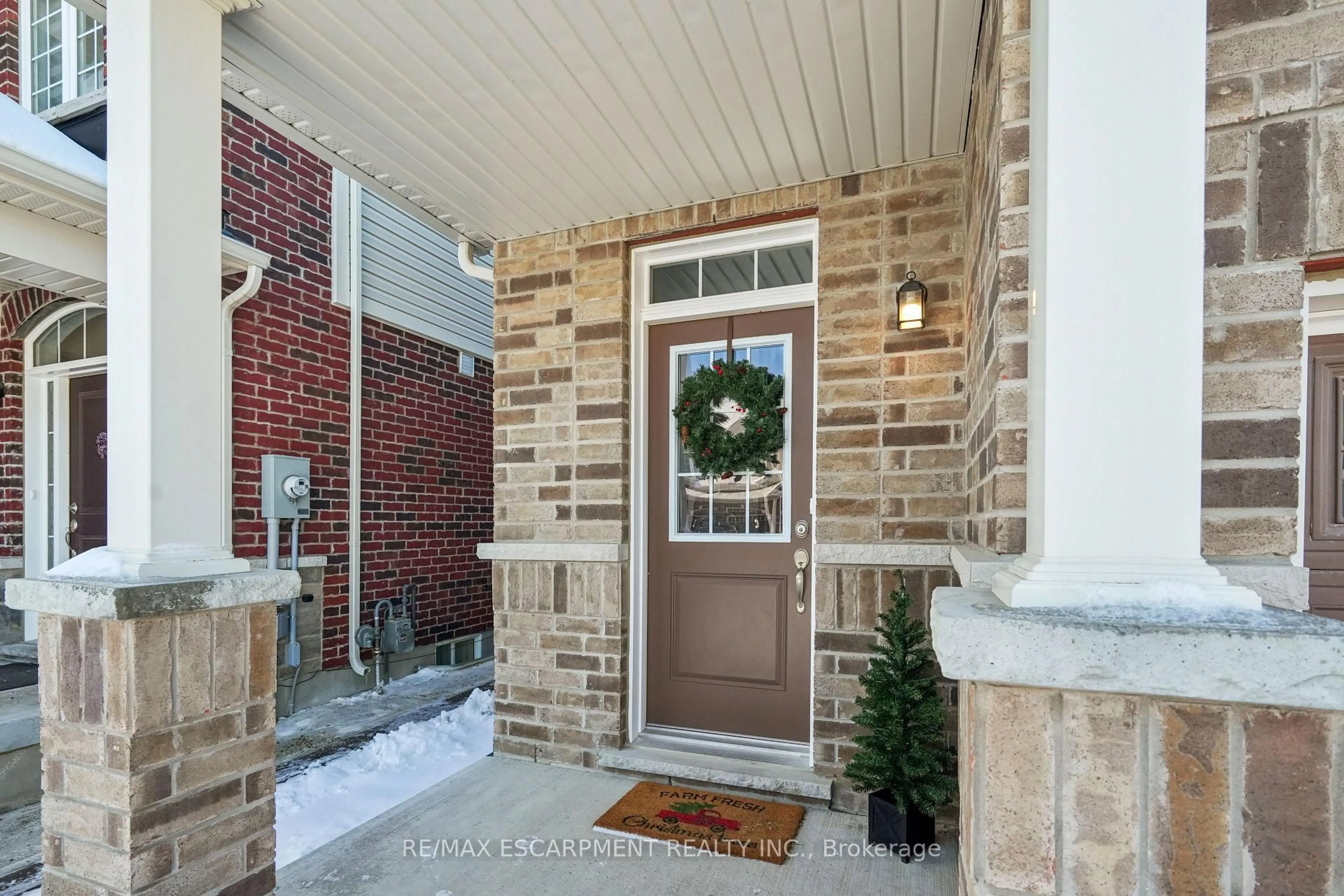 Home with brick exterior material, street for 9 Elsegood Dr, Guelph Ontario N1L 0R5