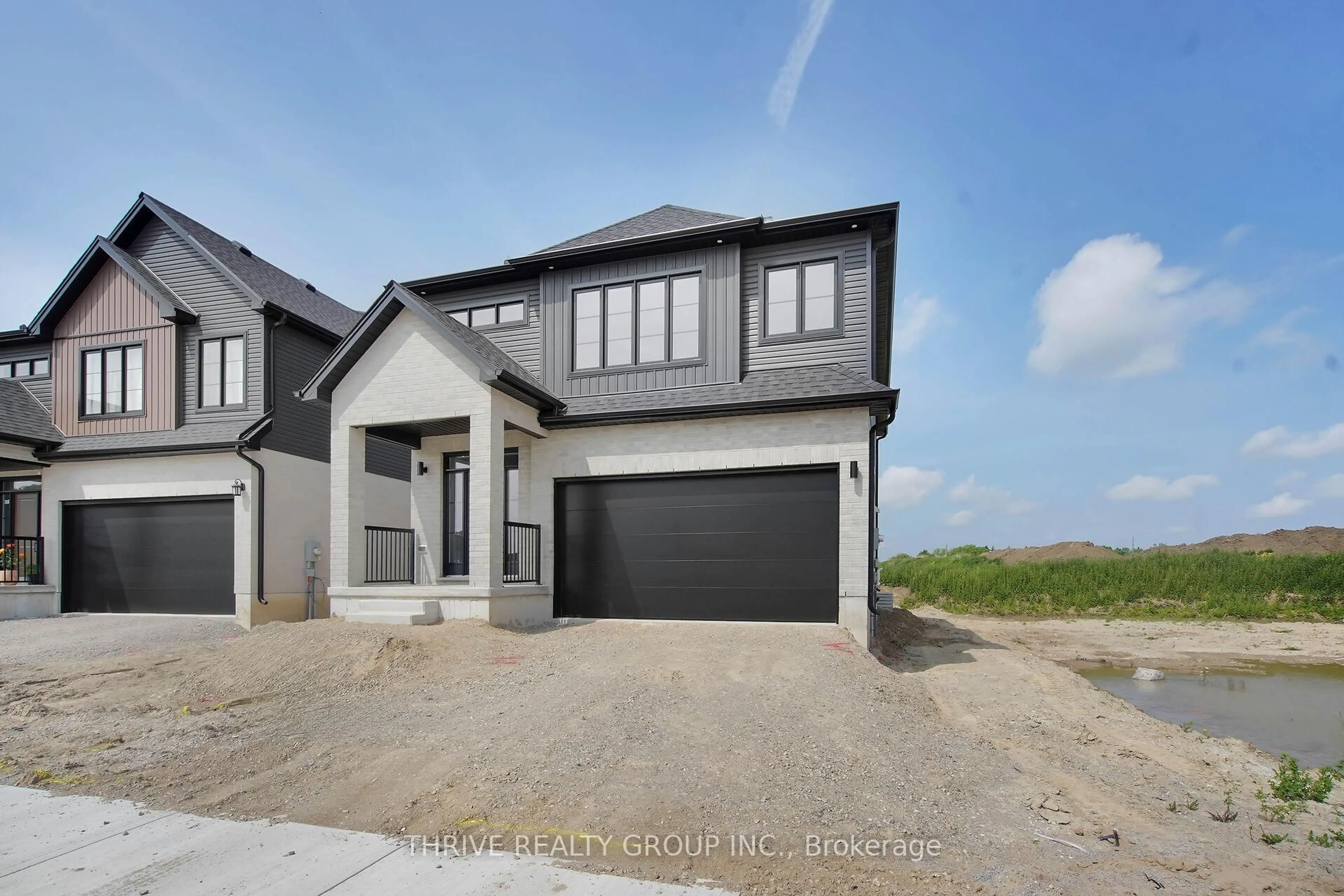 Unknown for 3084 Buroak Dr, London North Ontario N6G 3M1