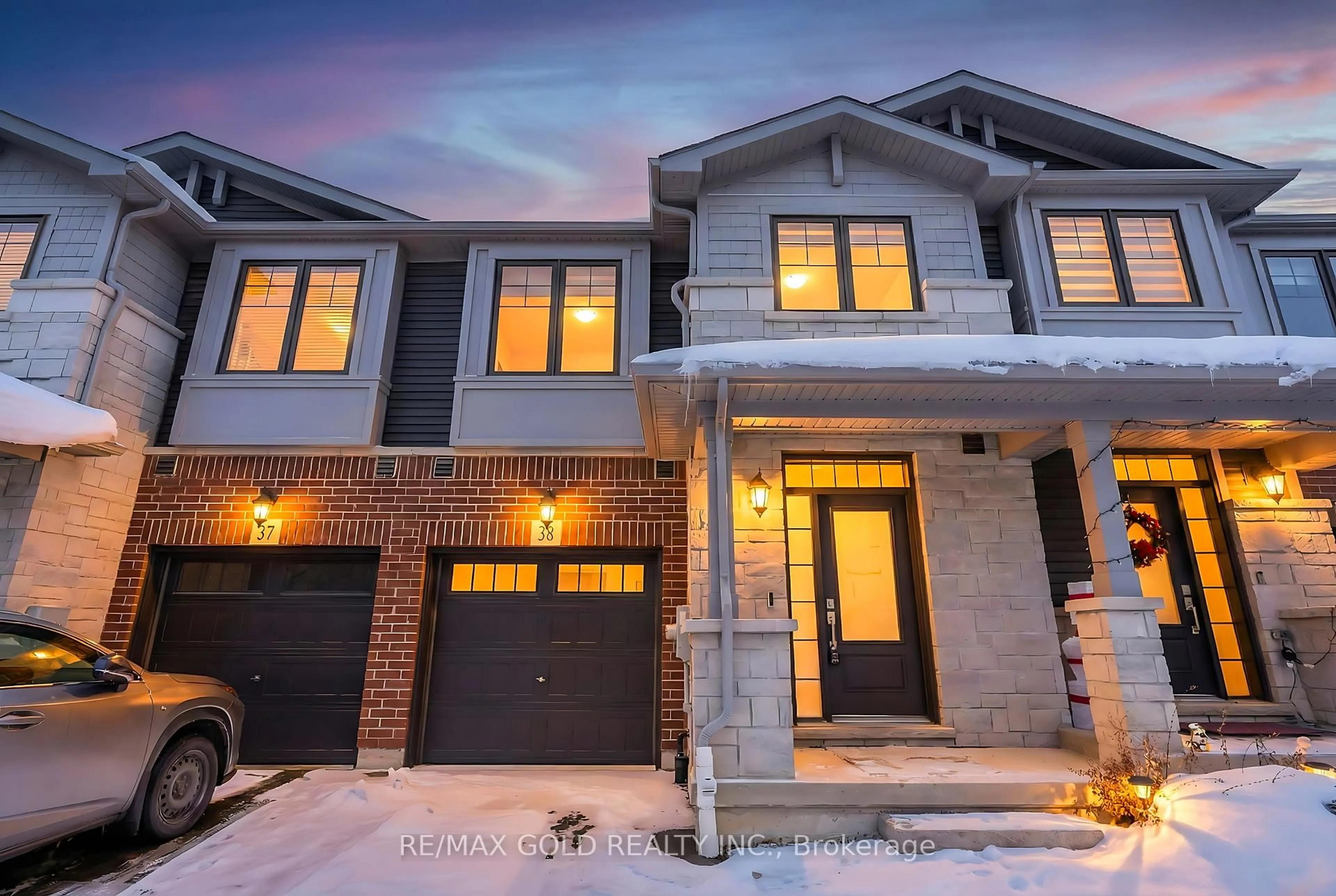 Home with brick exterior material, street for 10 Birmingham Dr #38, Cambridge Ontario N1R 0C6