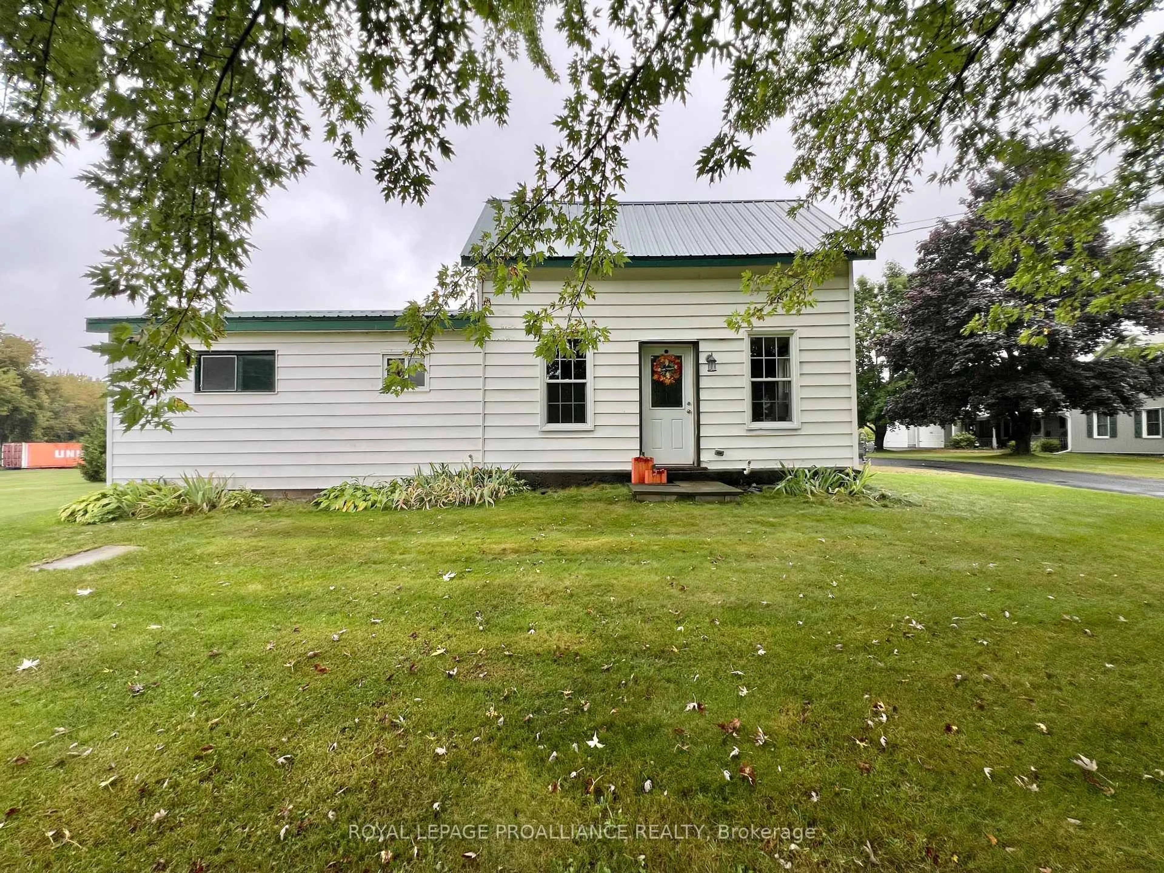 A pic from outside/outdoor area/front of a property/back of a property/a pic from drone, building for 310 Old Madoc Rd, Quinte West Ontario K0K 2B0