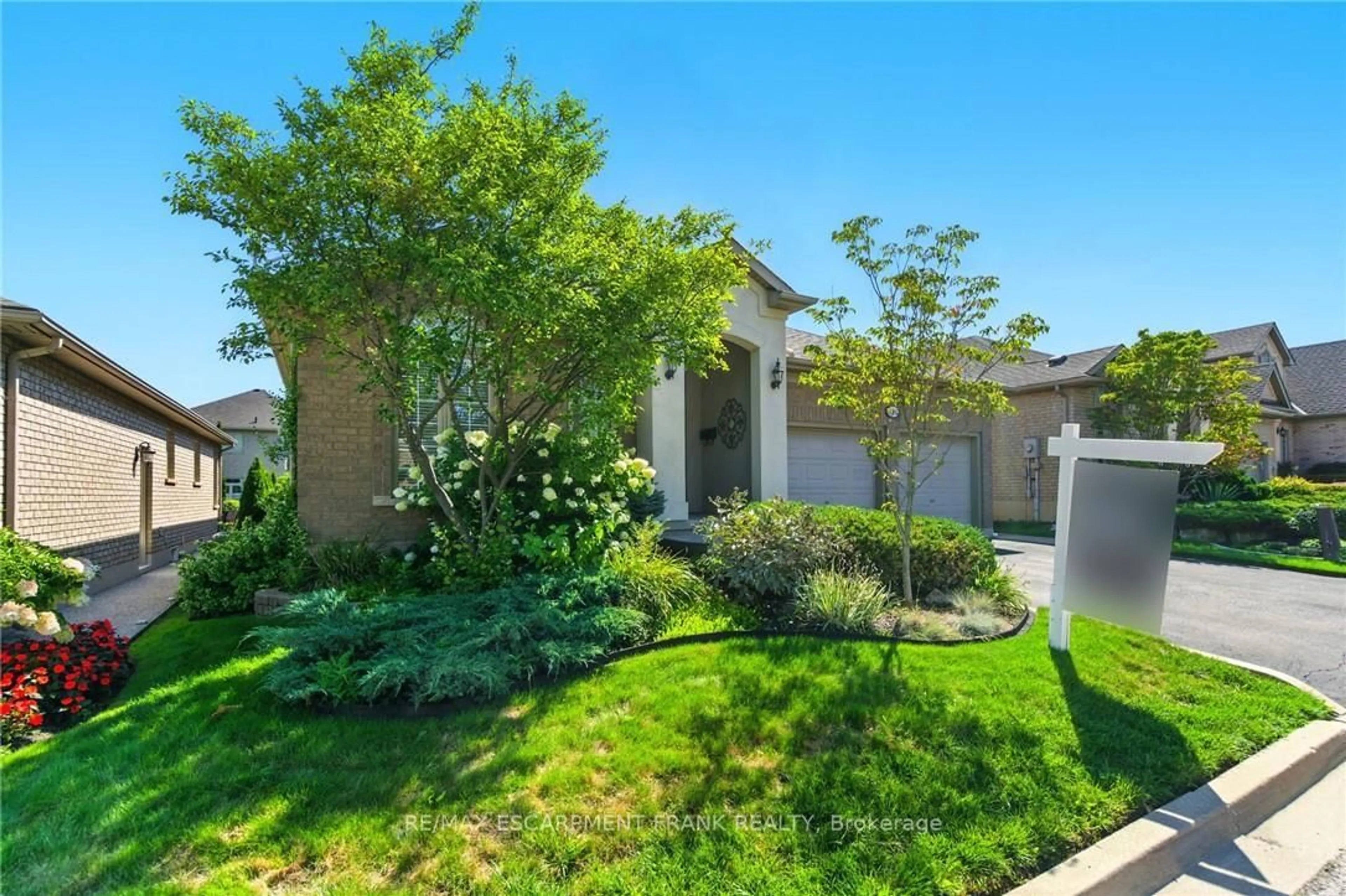 Unknown for 345 Southcote Rd, Hamilton Ontario L9G 5C4