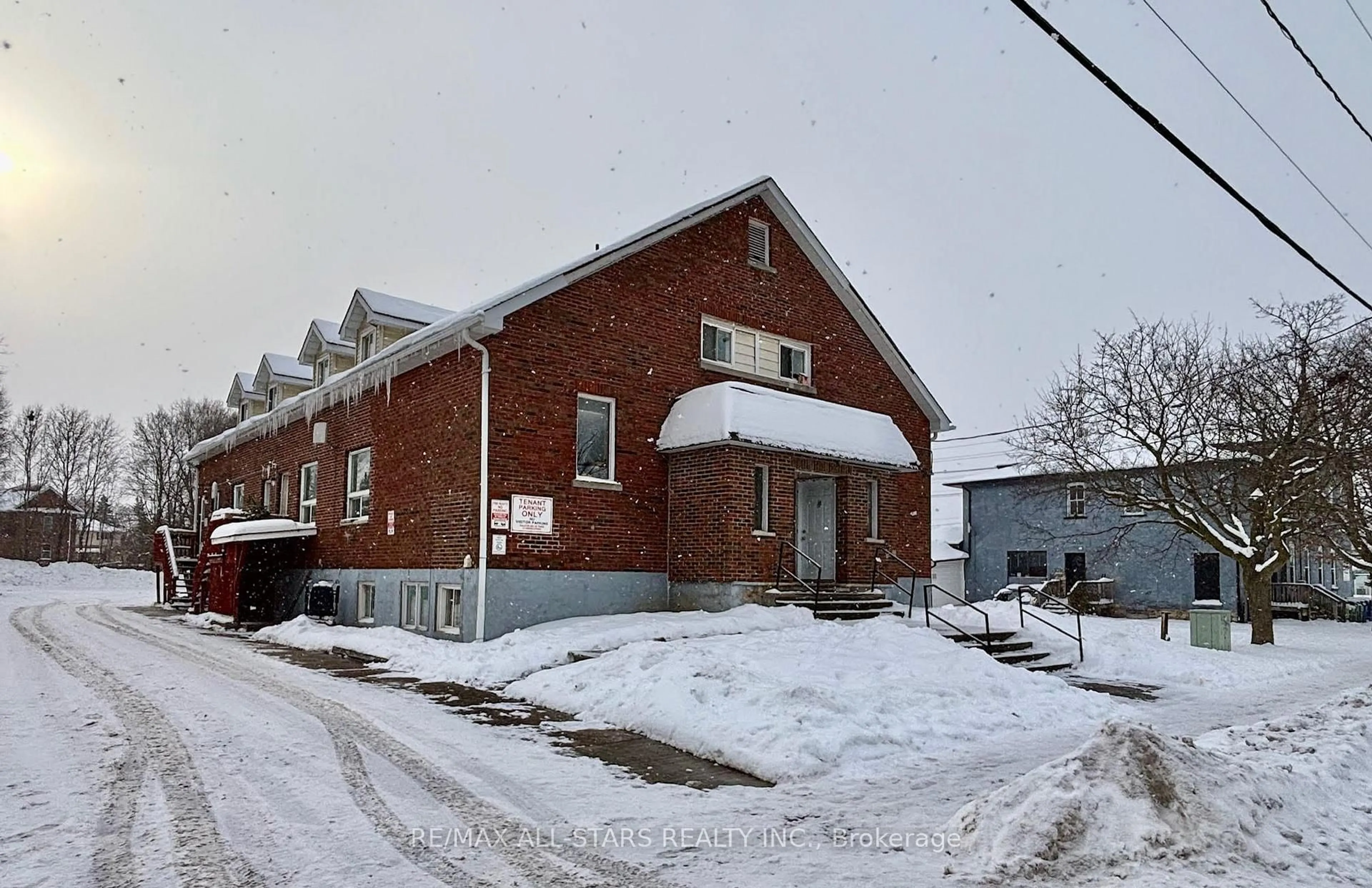 Unknown for 26/30/55 Victoria/Glenelg Ave, Kawartha Lakes Ontario K9V 2C8