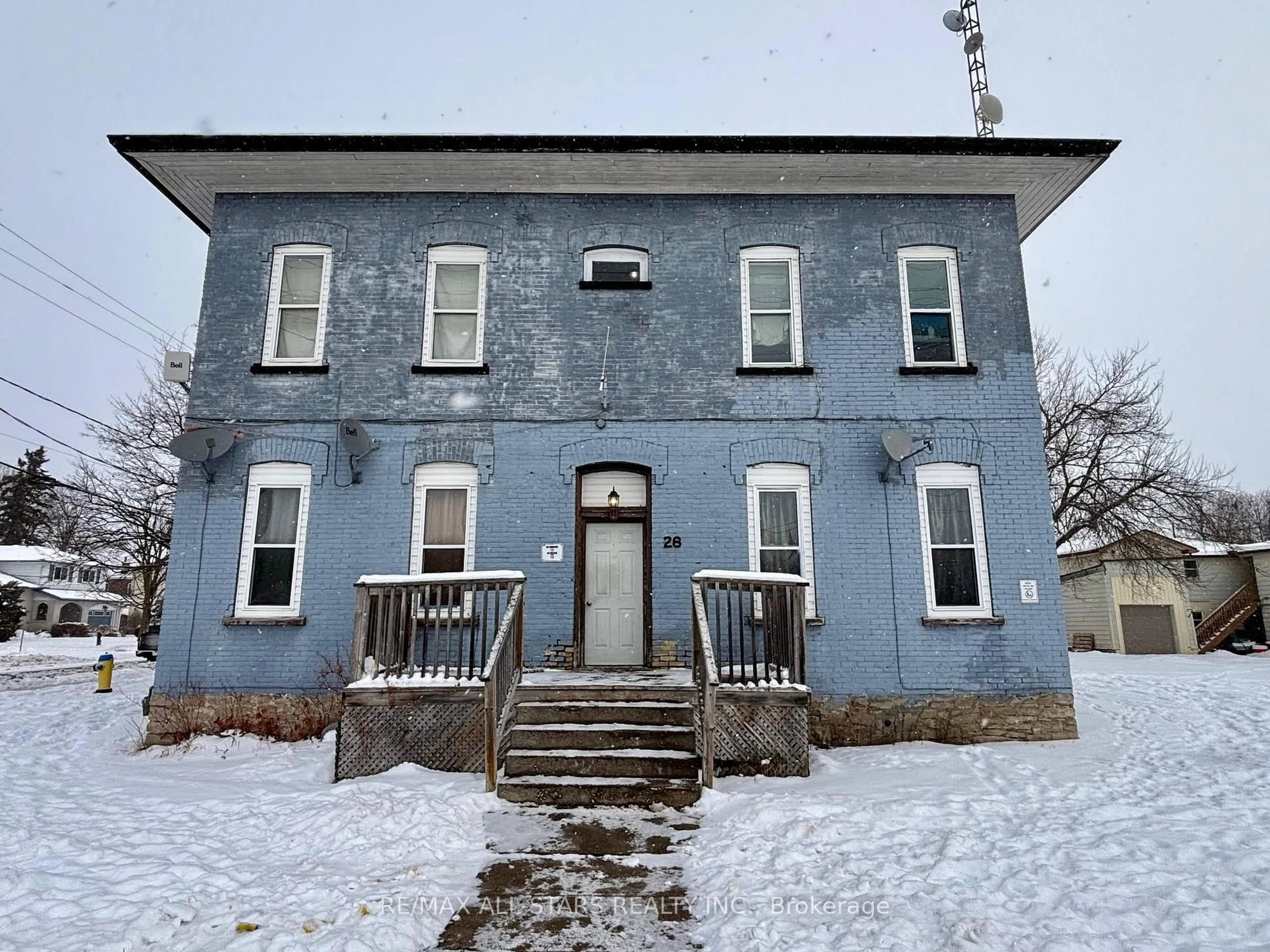 A pic from outside/outdoor area/front of a property/back of a property/a pic from drone, building for 26/30/55 Victoria/Glenelg Ave, Kawartha Lakes Ontario K9V 2C8