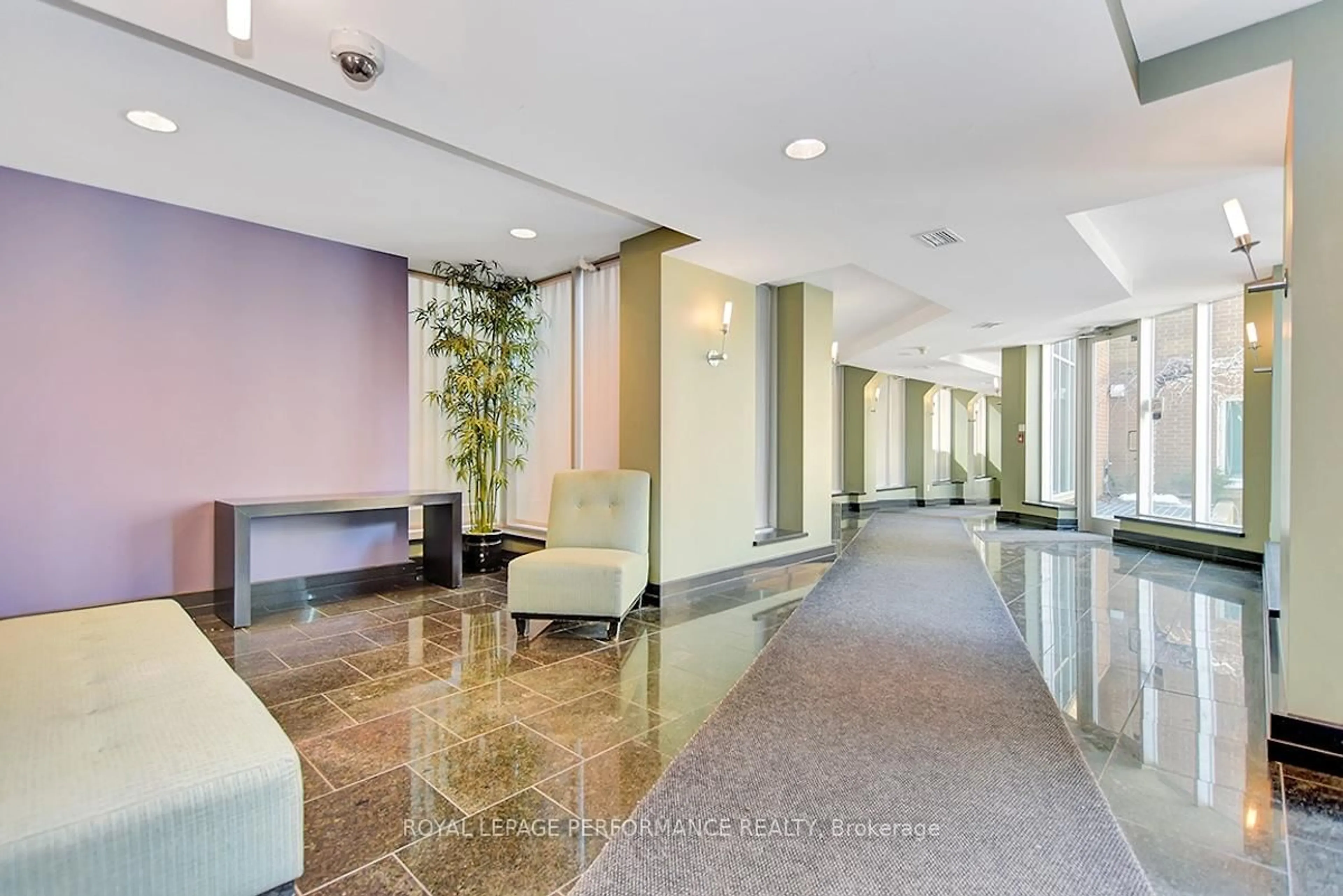 Unknown for 134 York St #103, Ottawa Ontario K1N 1K8