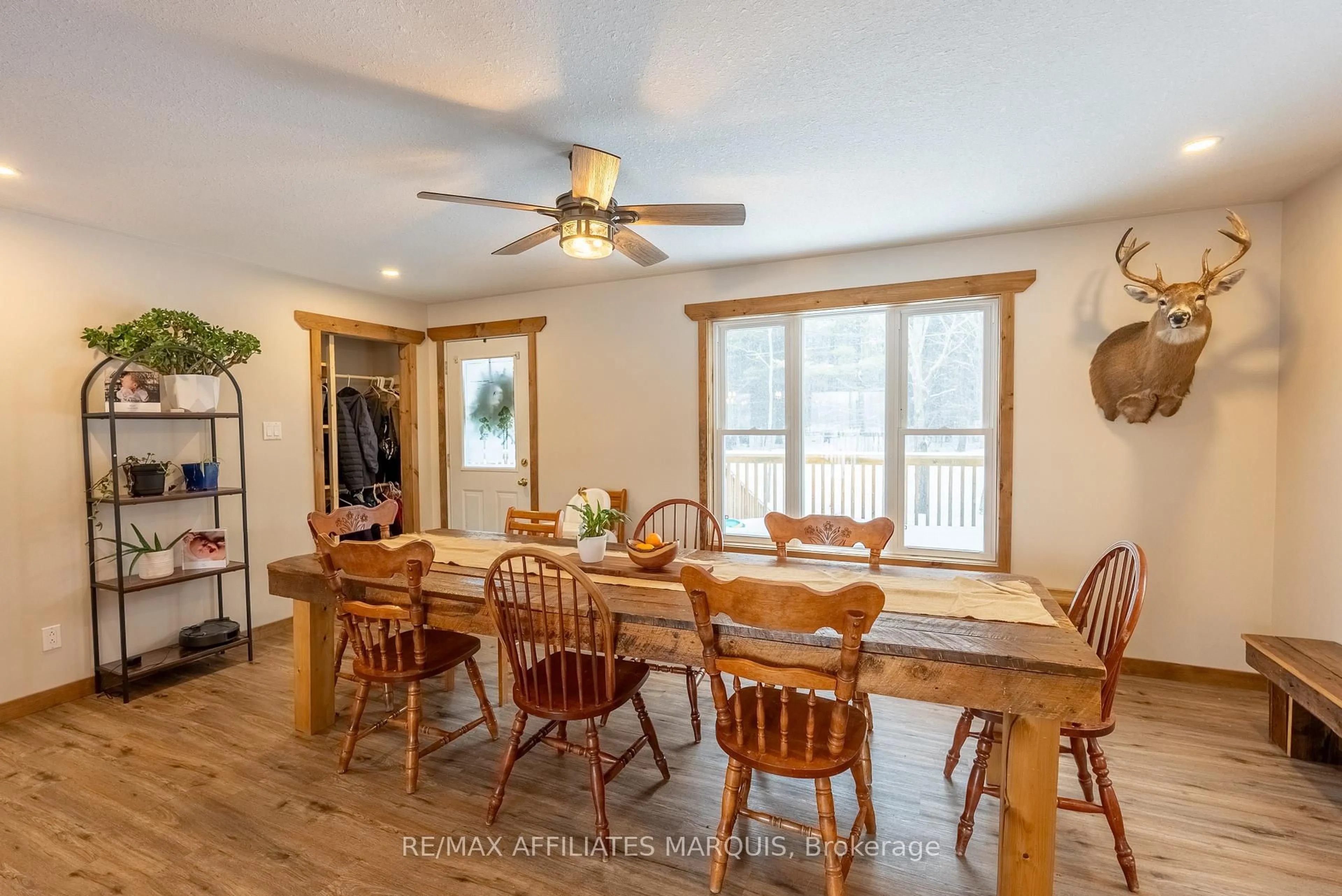 Dining room, wood/laminate floor for 480 Porter Rd, Rideau Lakes Ontario K0G 1X0