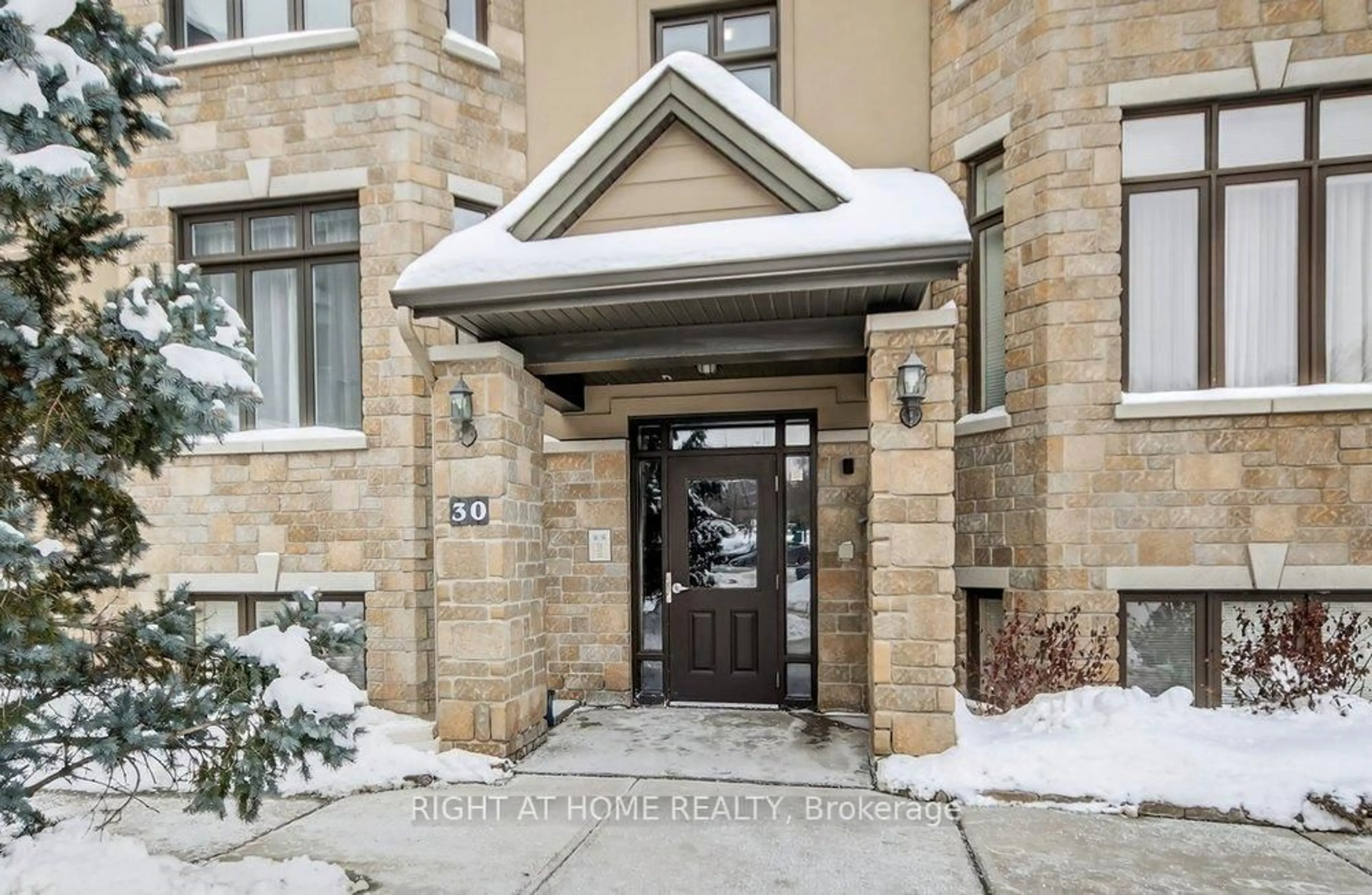 Indoor entryway for 30 Prestige Circ #6, Ottawa Ontario K4A 0W9