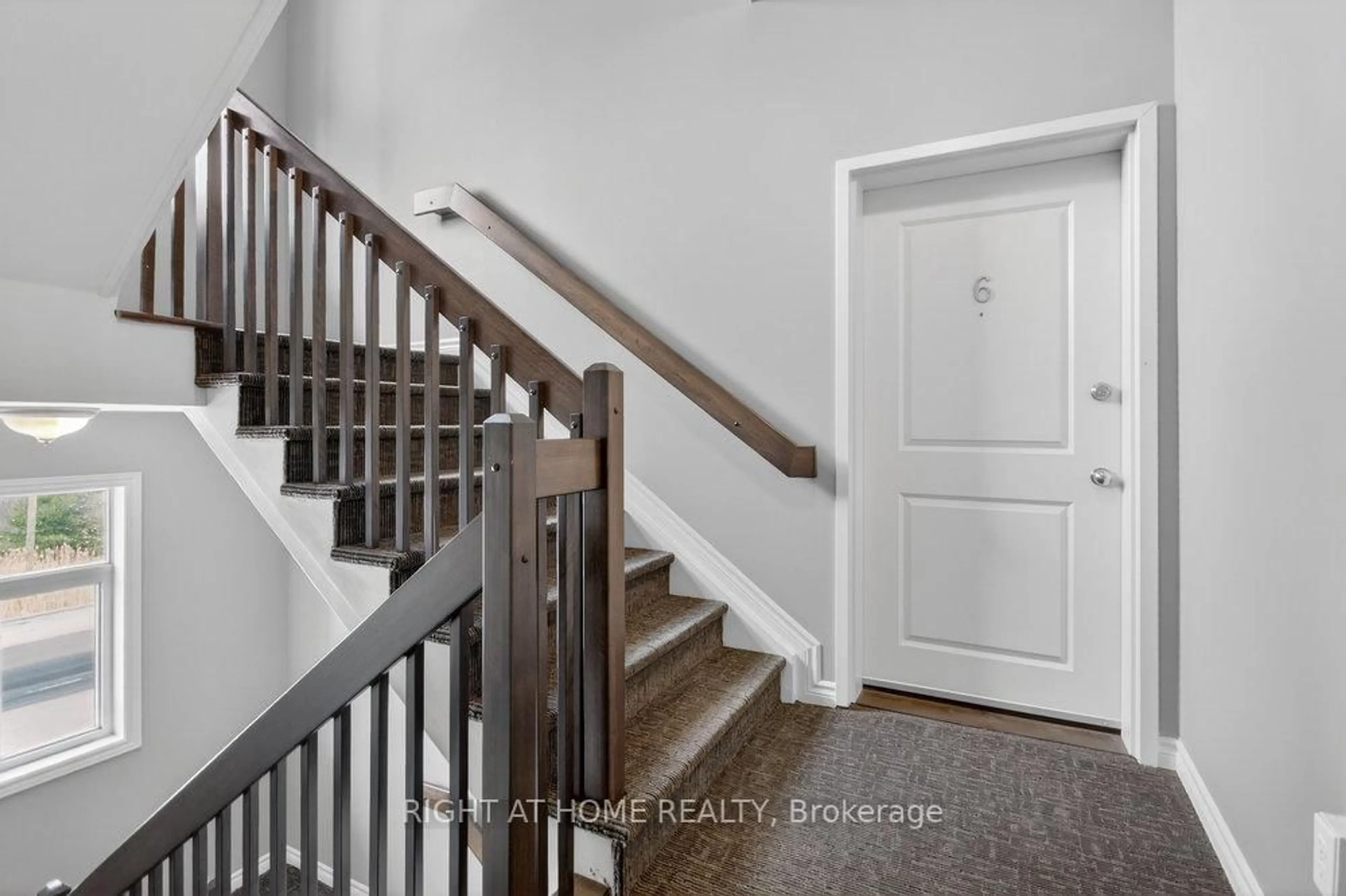 Unknown for 30 Prestige Circ #6, Ottawa Ontario K4A 0W9