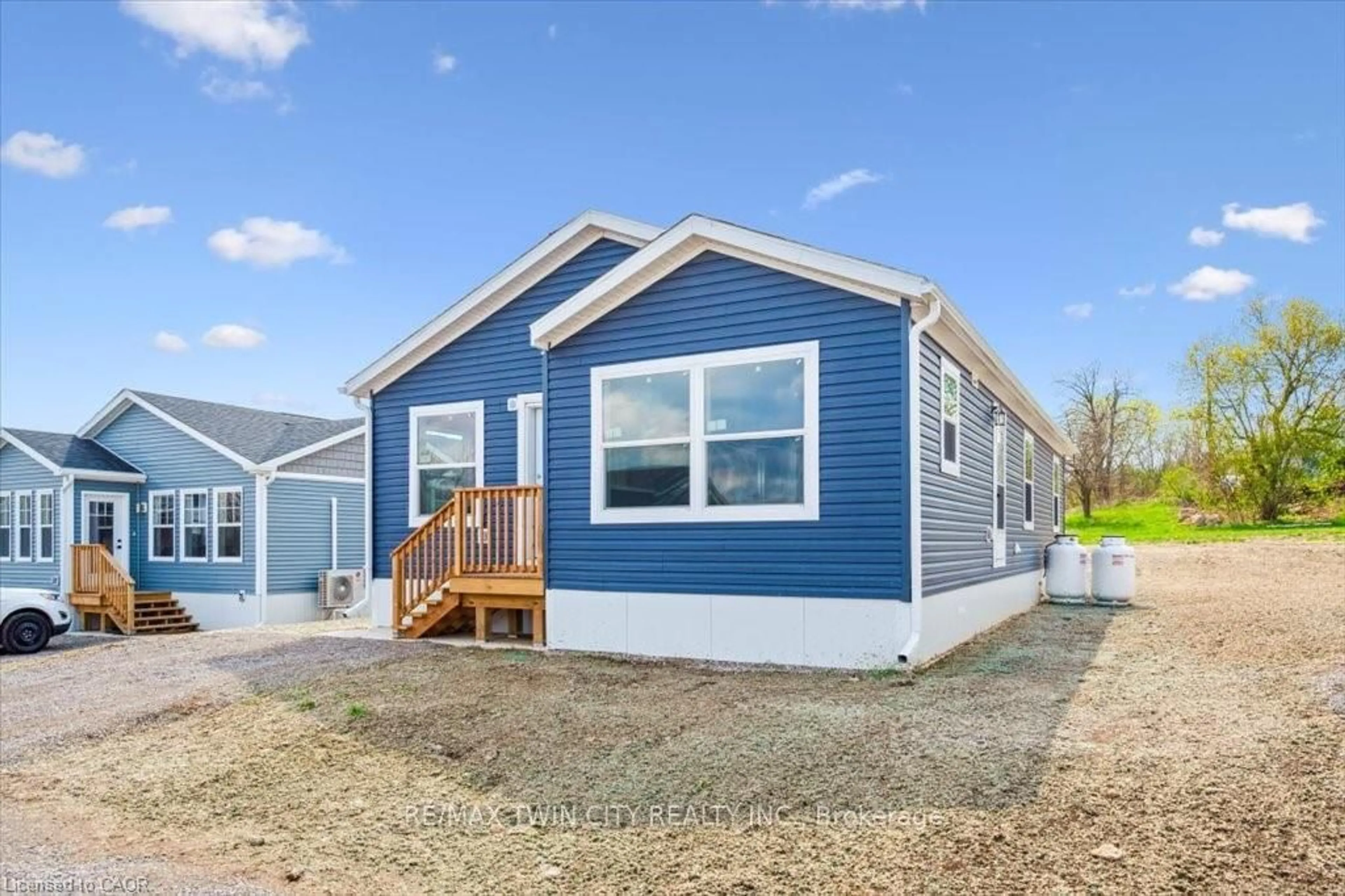 Home with vinyl exterior material, street for 1085 Concession 10 Rd #Lot N, Hamilton Ontario L0R 1K0