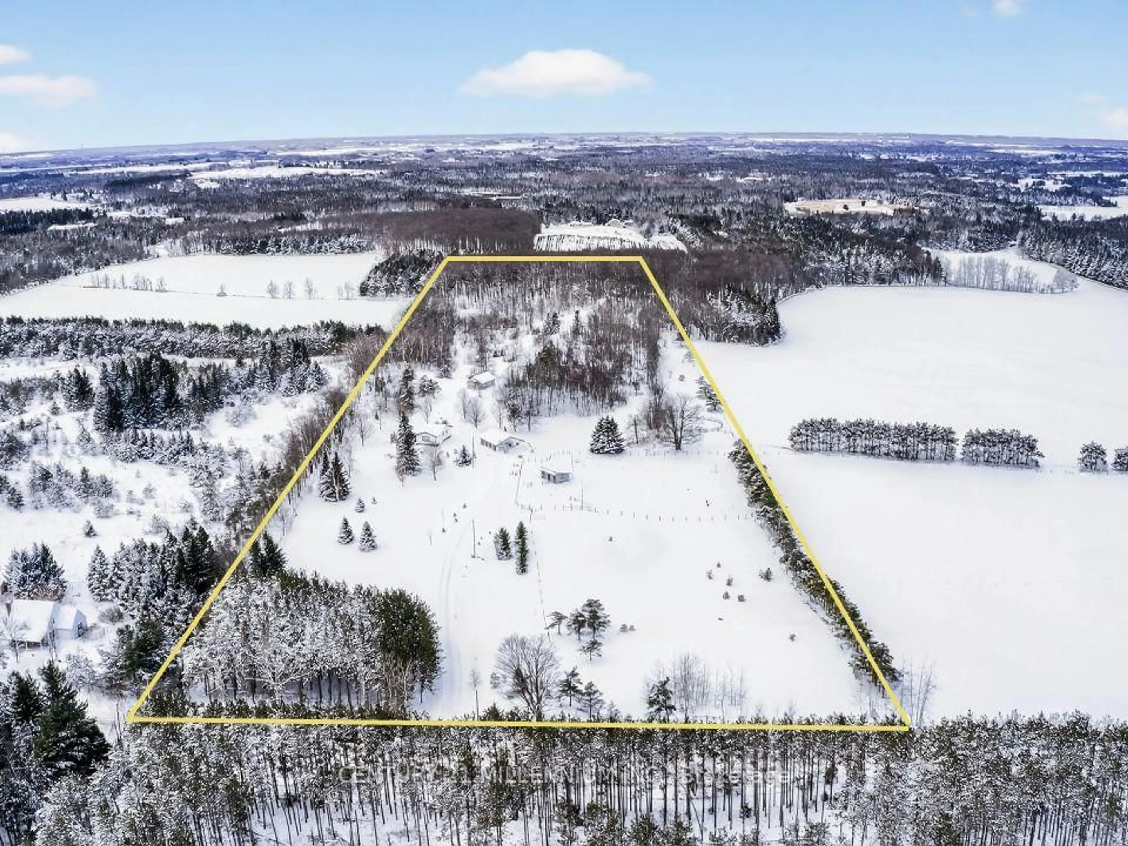 A pic from outside/outdoor area/front of a property/back of a property/a pic from drone, water/lake/river/ocean view for 715188 1st Line E, Mono Ontario L9W 5T7