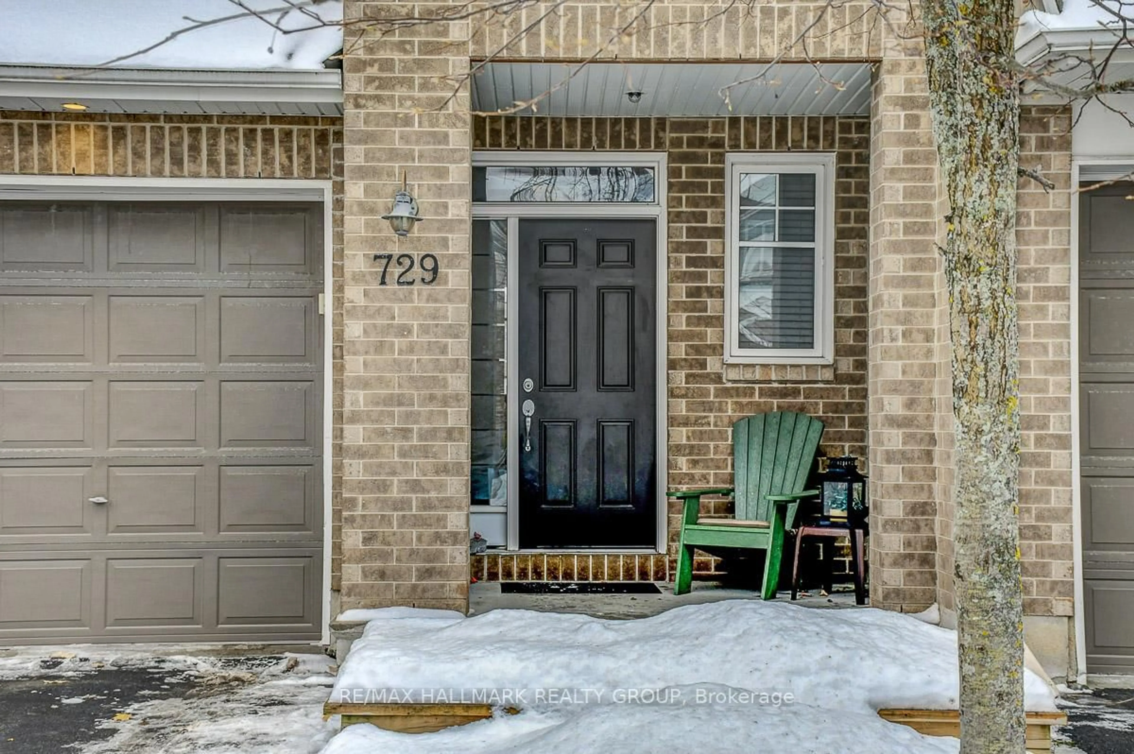 Unknown for 729 Hazelnut Cres, Ottawa Ontario K1T 0K3