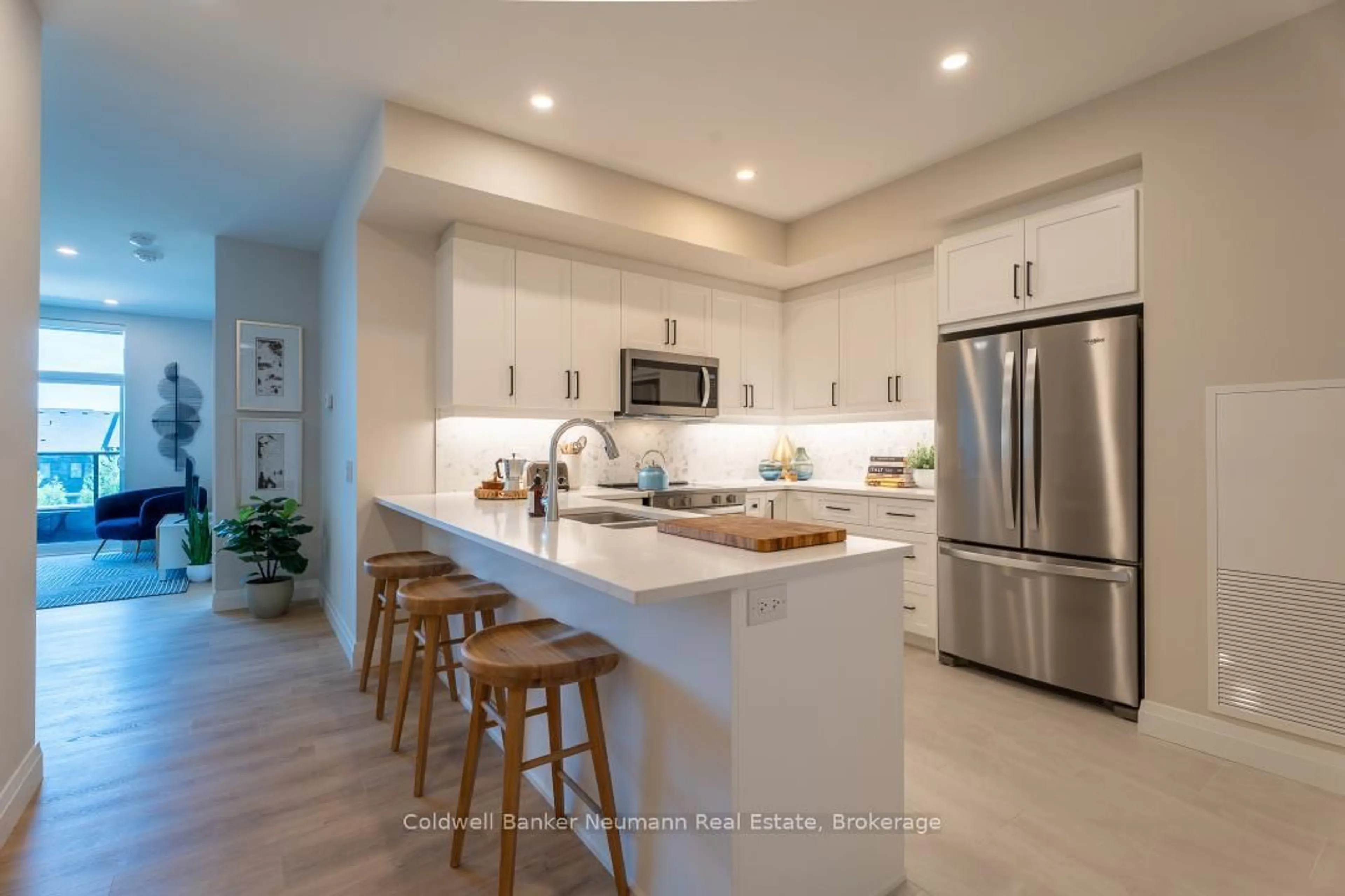 Open concept kitchen, ceramic/tile floor for 1882 Gordon St #212, Guelph Ontario N1L 0P6