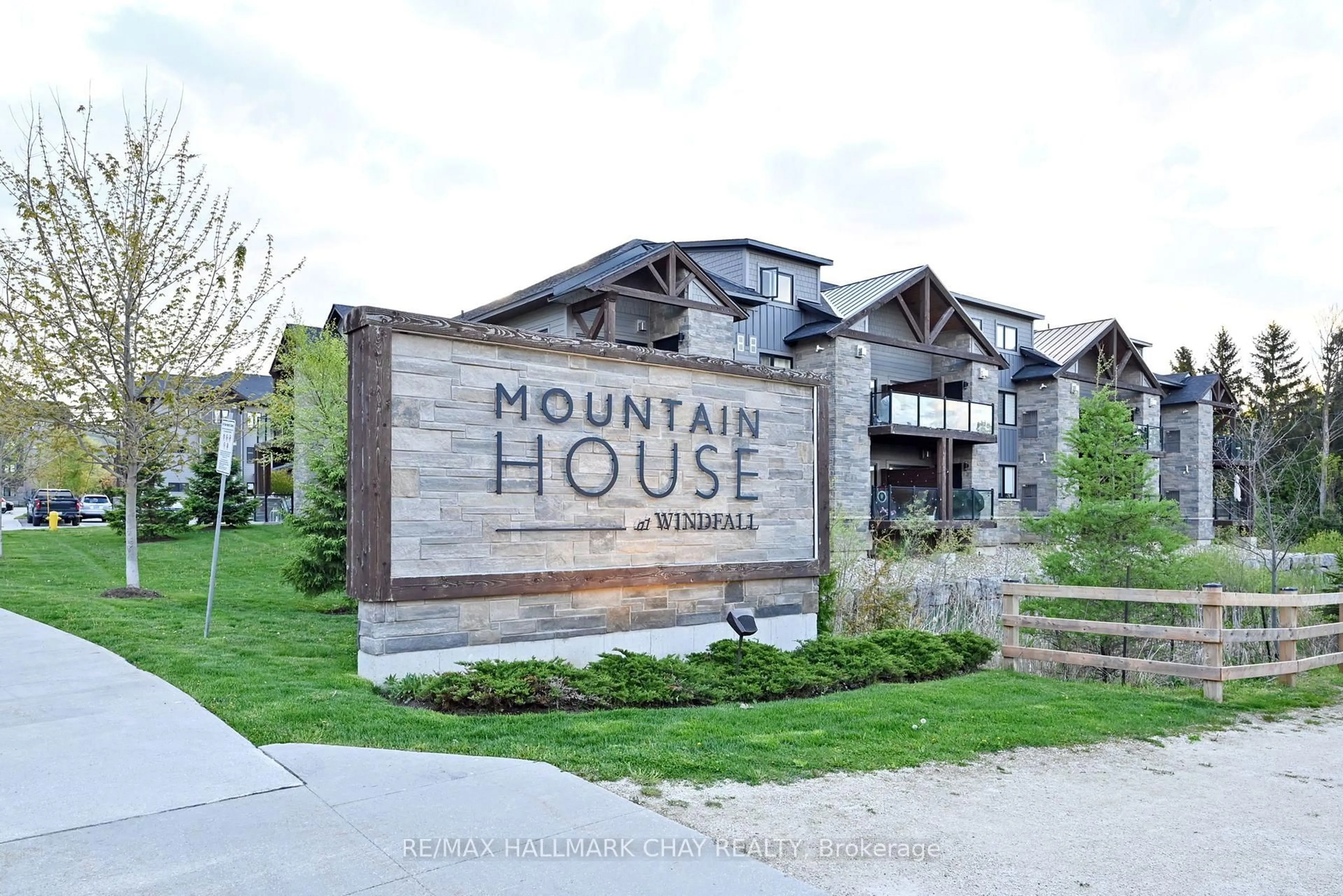 Unknown for 18 Beckwith Lane #105, Blue Mountains Ontario L9Y 3B6