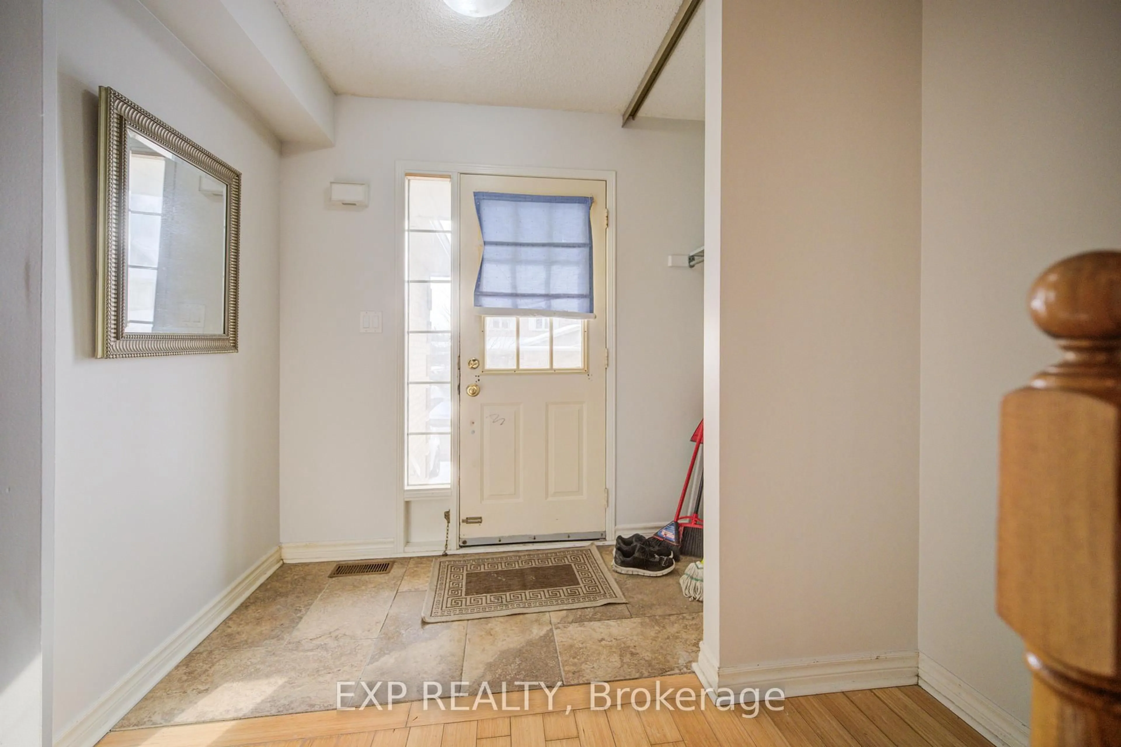 Indoor entryway for 302 College Ave #112, Guelph Ontario N1G 4T6