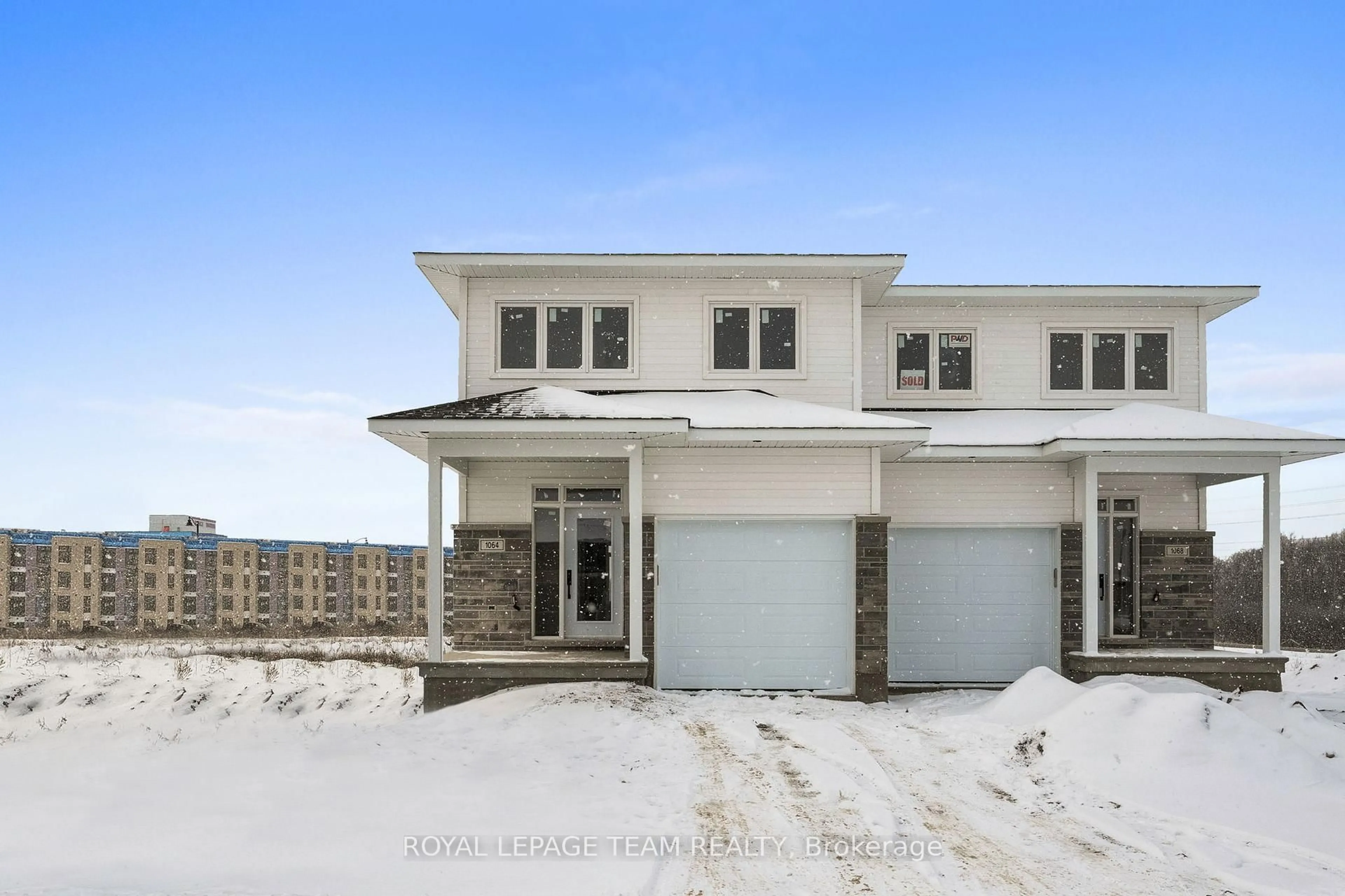 Unknown for 1064 Moore St, Brockville Ontario K6V 0H2