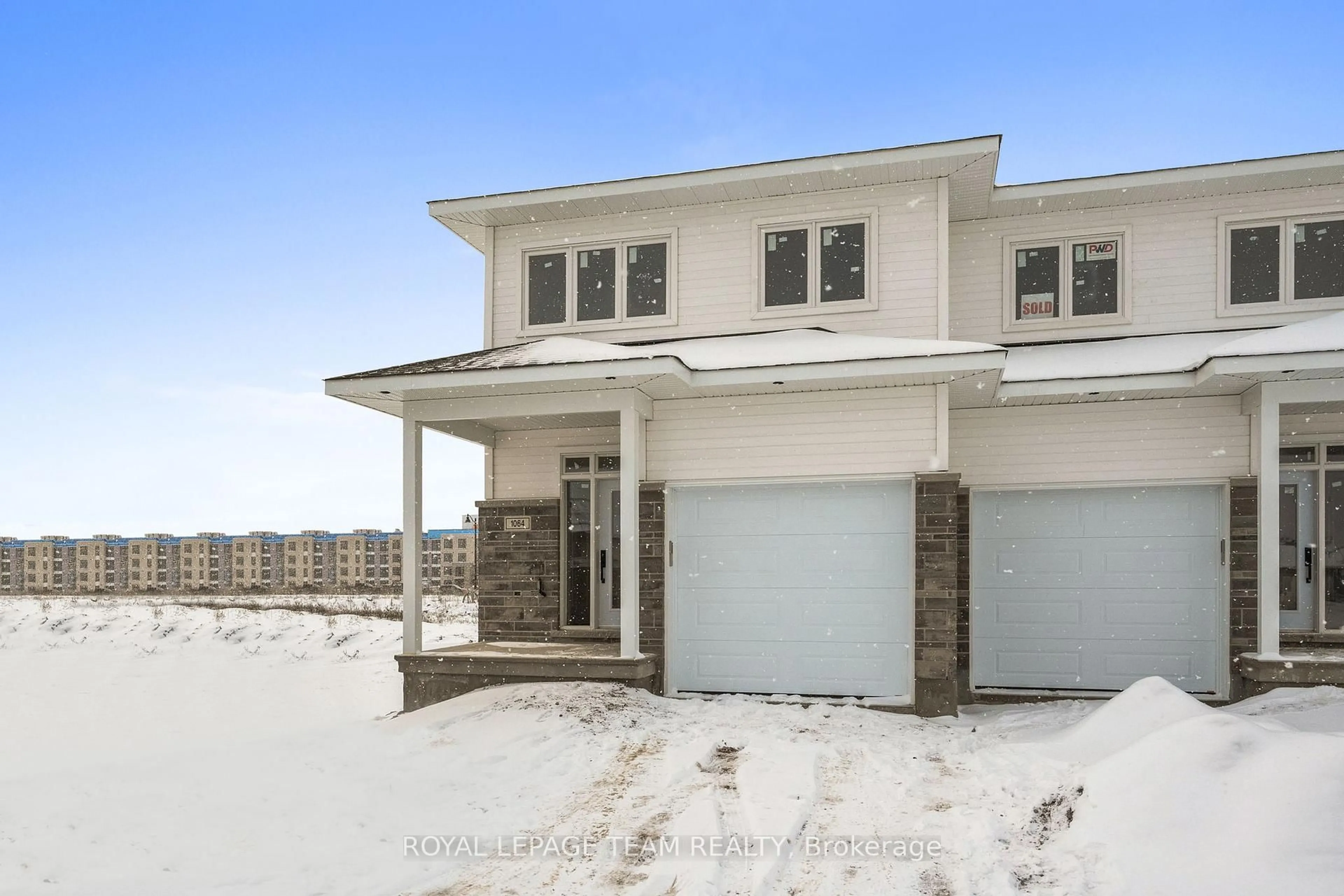 Unknown for 1064 Moore St, Brockville Ontario K6V 0H2