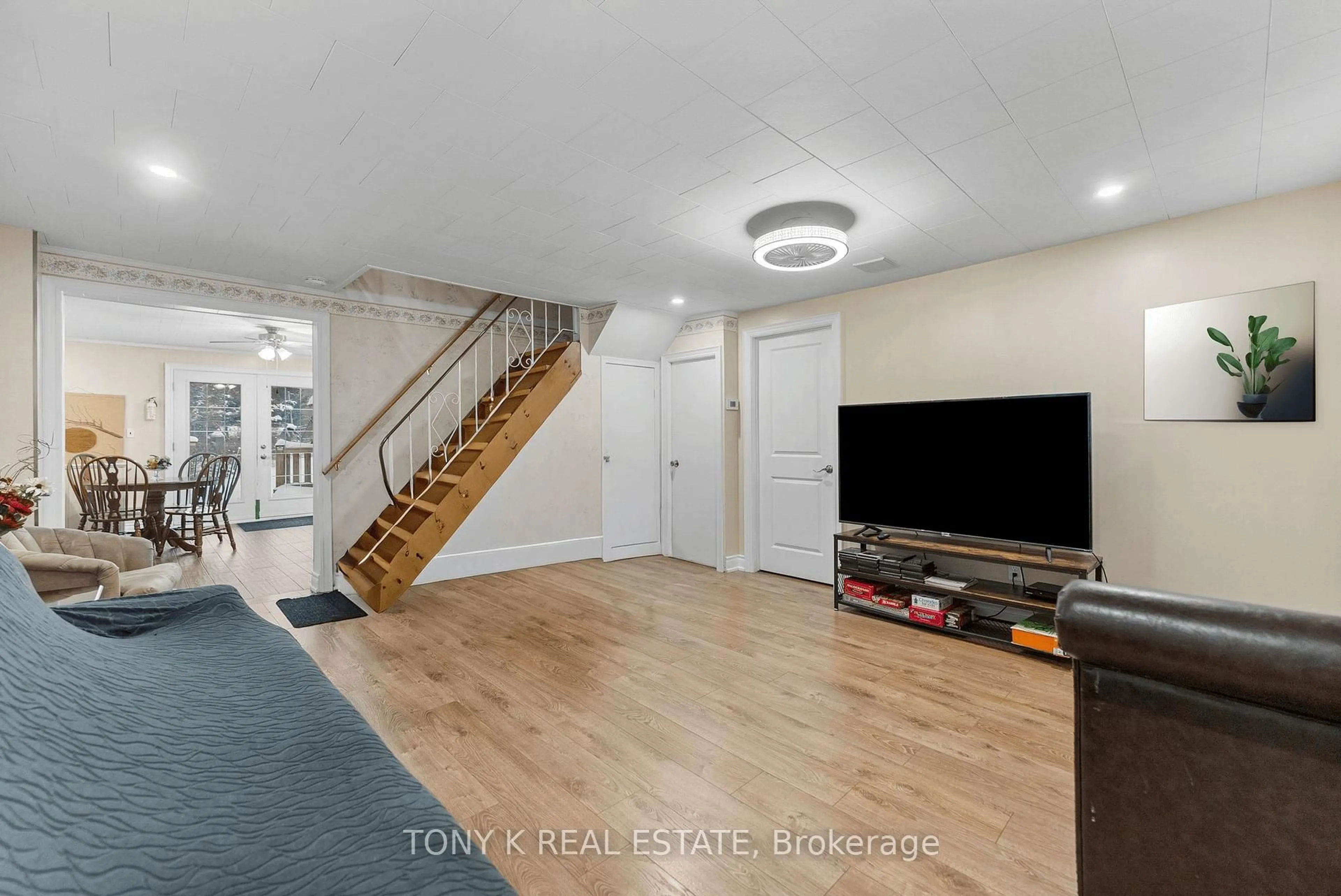 Unknown for 29325 Highway 28, Bancroft Ontario K0L 1C0