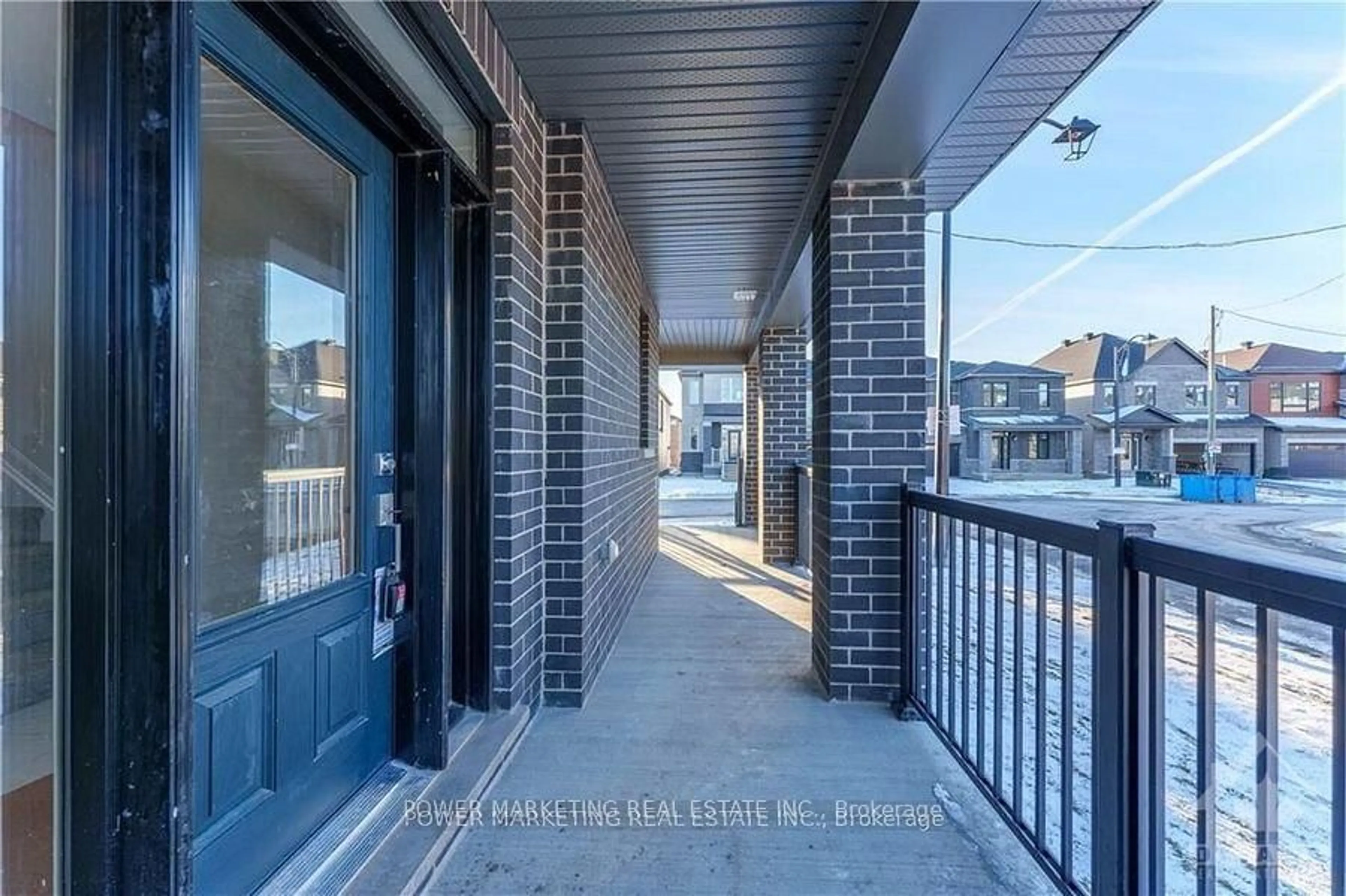 Unknown for 900 ATHENRY Crt, Ottawa Ontario K2J 7C5