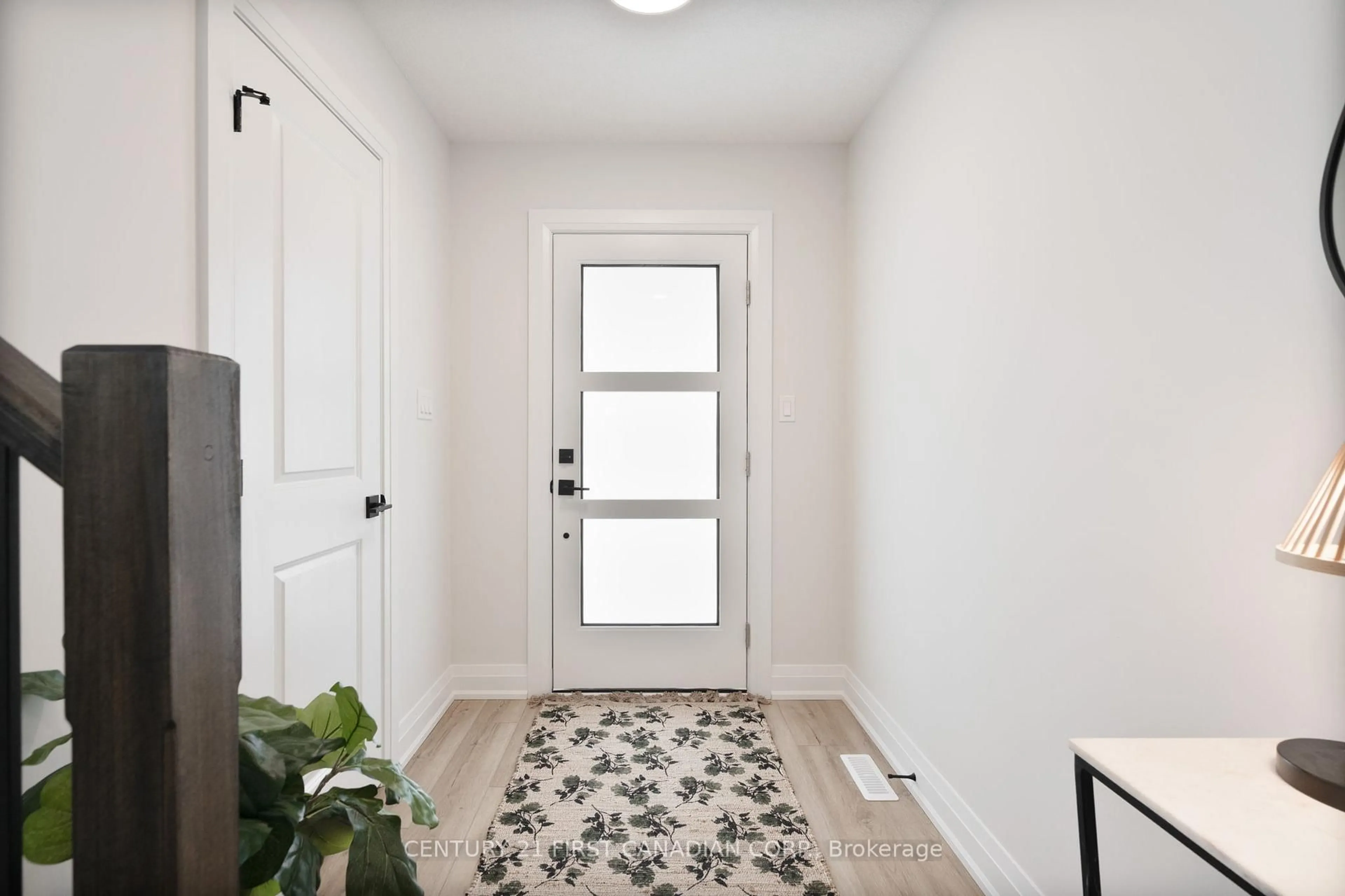 Indoor entryway for 64 Postma Cres, North Middlesex Ontario N0M 1A0