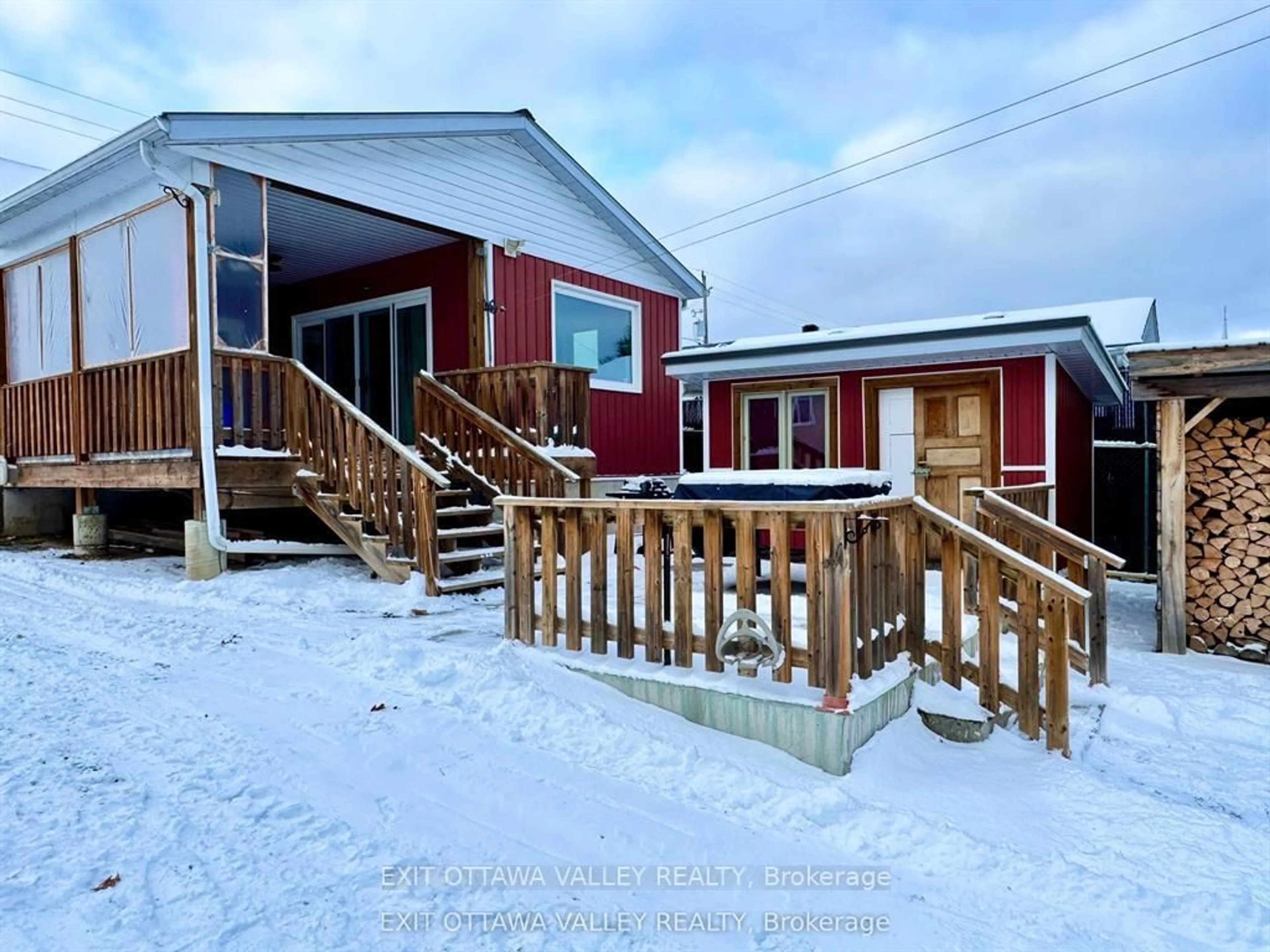 Unknown for 44 Lacroix Bay Rd, Westmeath Ontario K0J 2L0