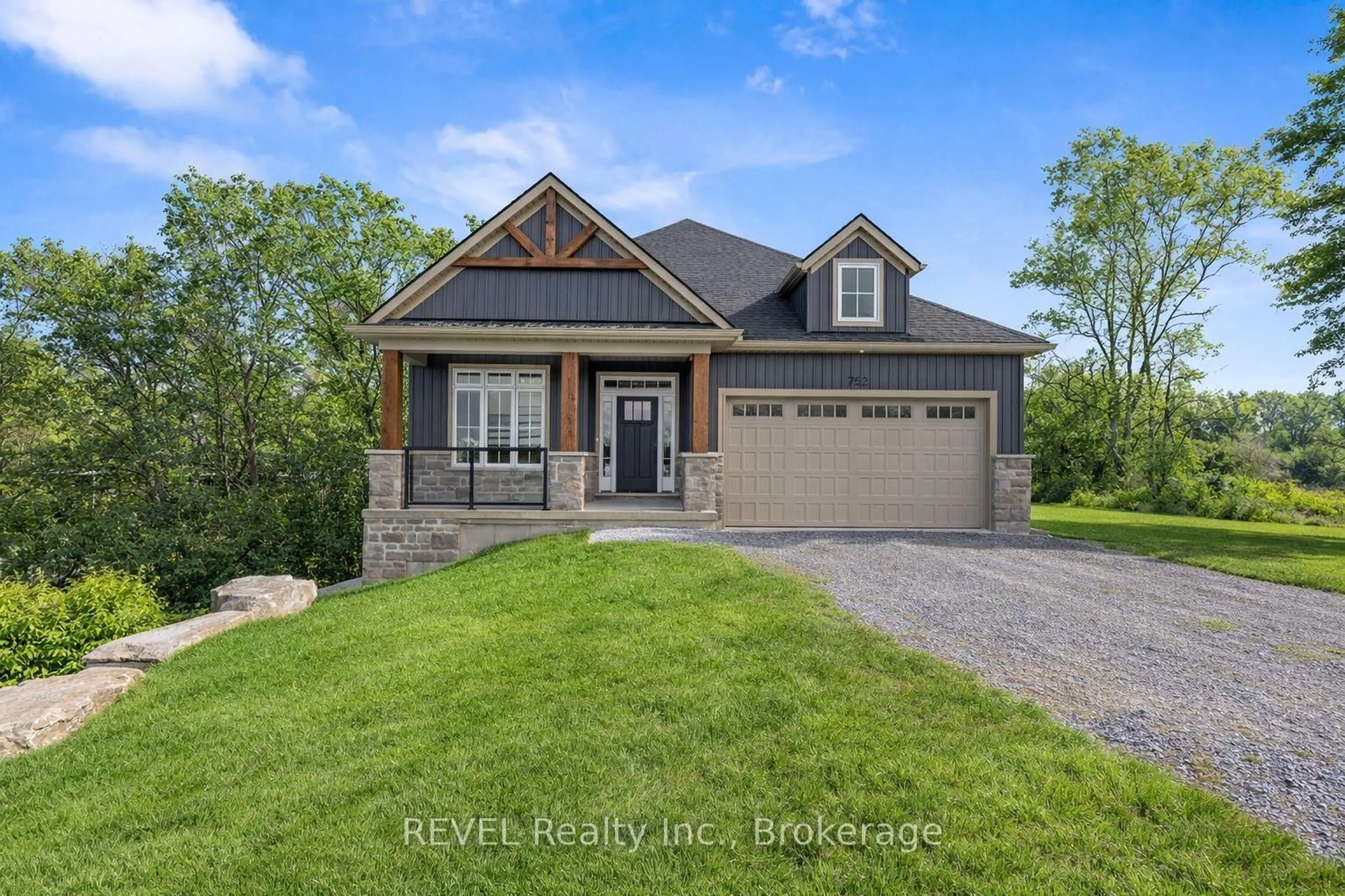 Home with brick exterior material, unknown for 752 GORHAM Rd, Fort Erie Ontario L0S 1N0