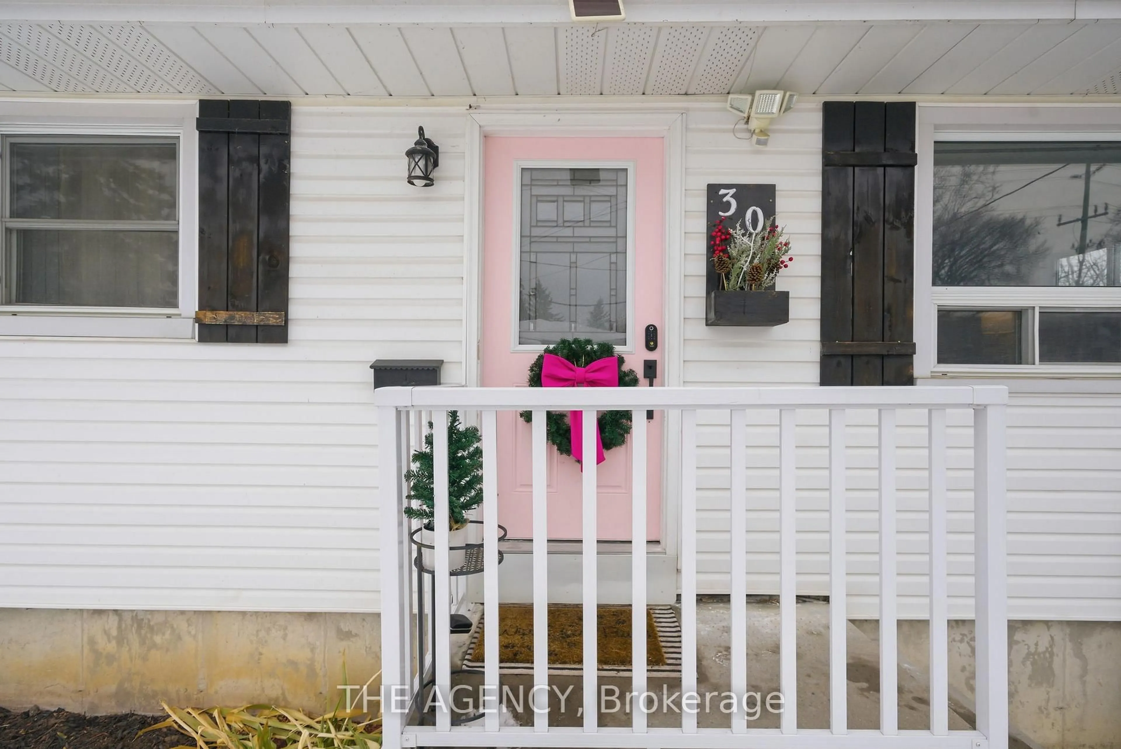 Home with vinyl exterior material, street for 30 Elmer St, Belleville Ontario K8P 1Z7