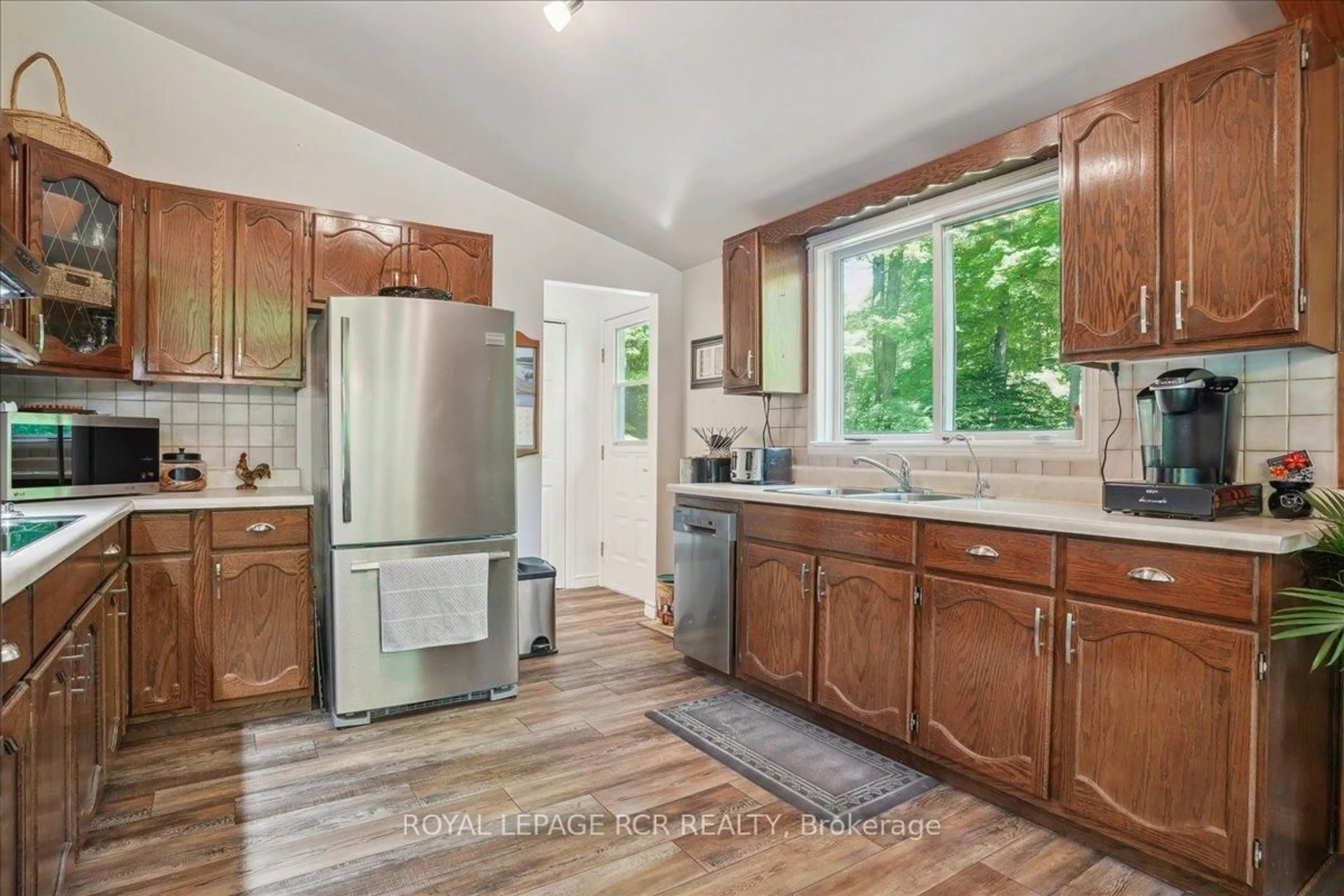 Unknown for 859 Sixth St, South Bruce Peninsula Ontario N0H 2G0