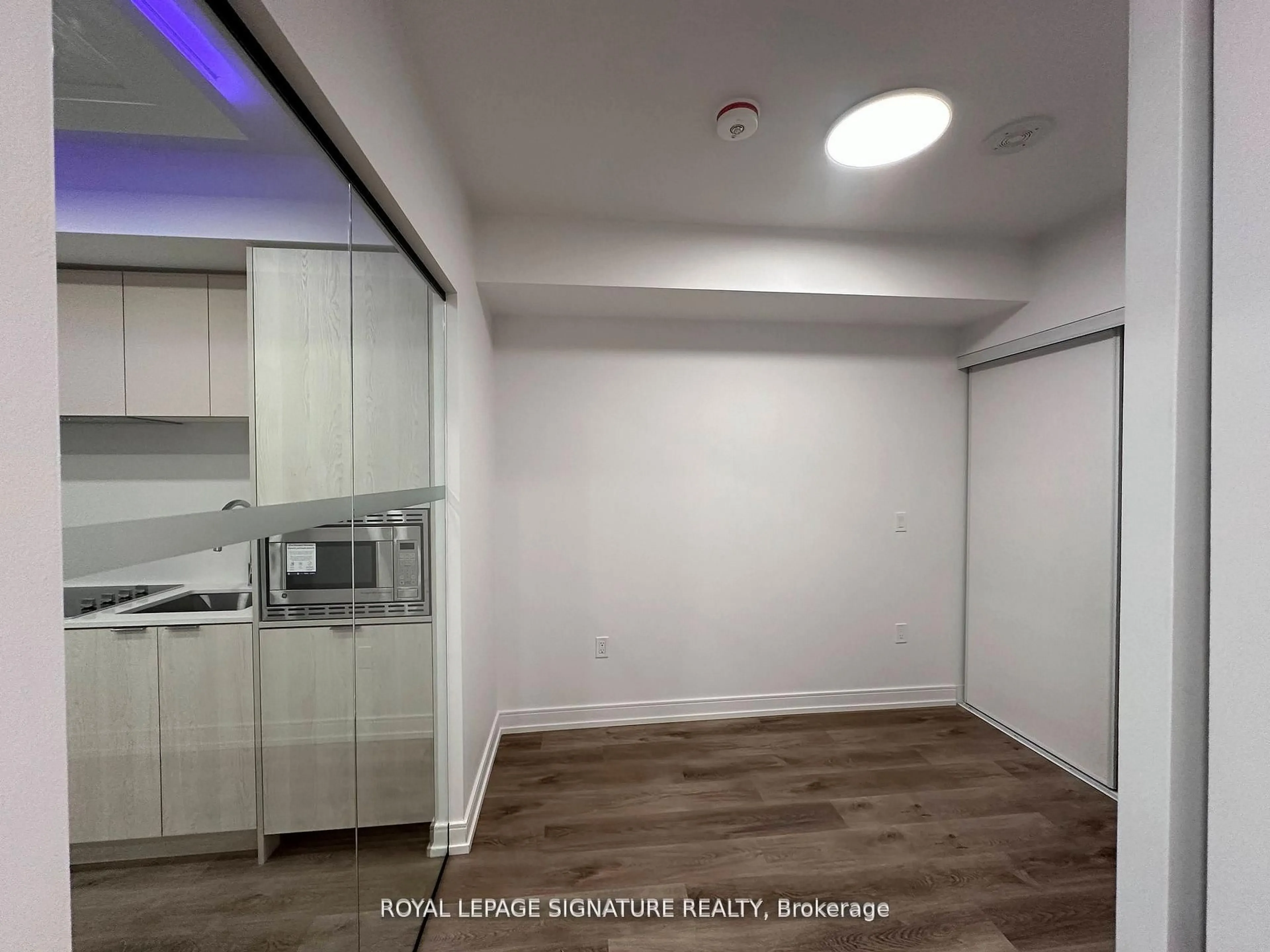 Unknown for 1 Jarvis St #1313, Hamilton Ontario L8R 0A8