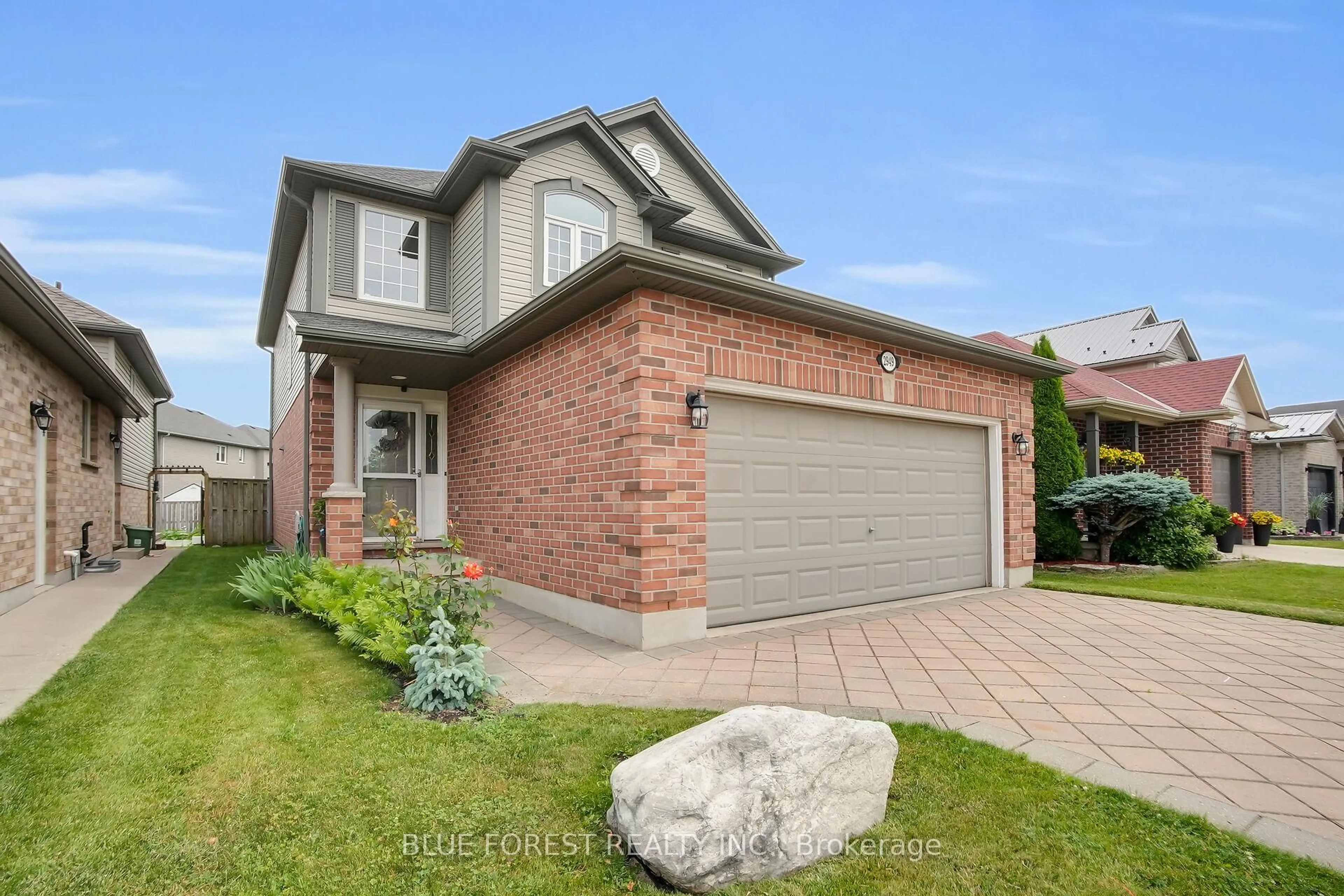 Home with brick exterior material, street for 2949 Meadowgate Blvd, London South Ontario N6M 1L3