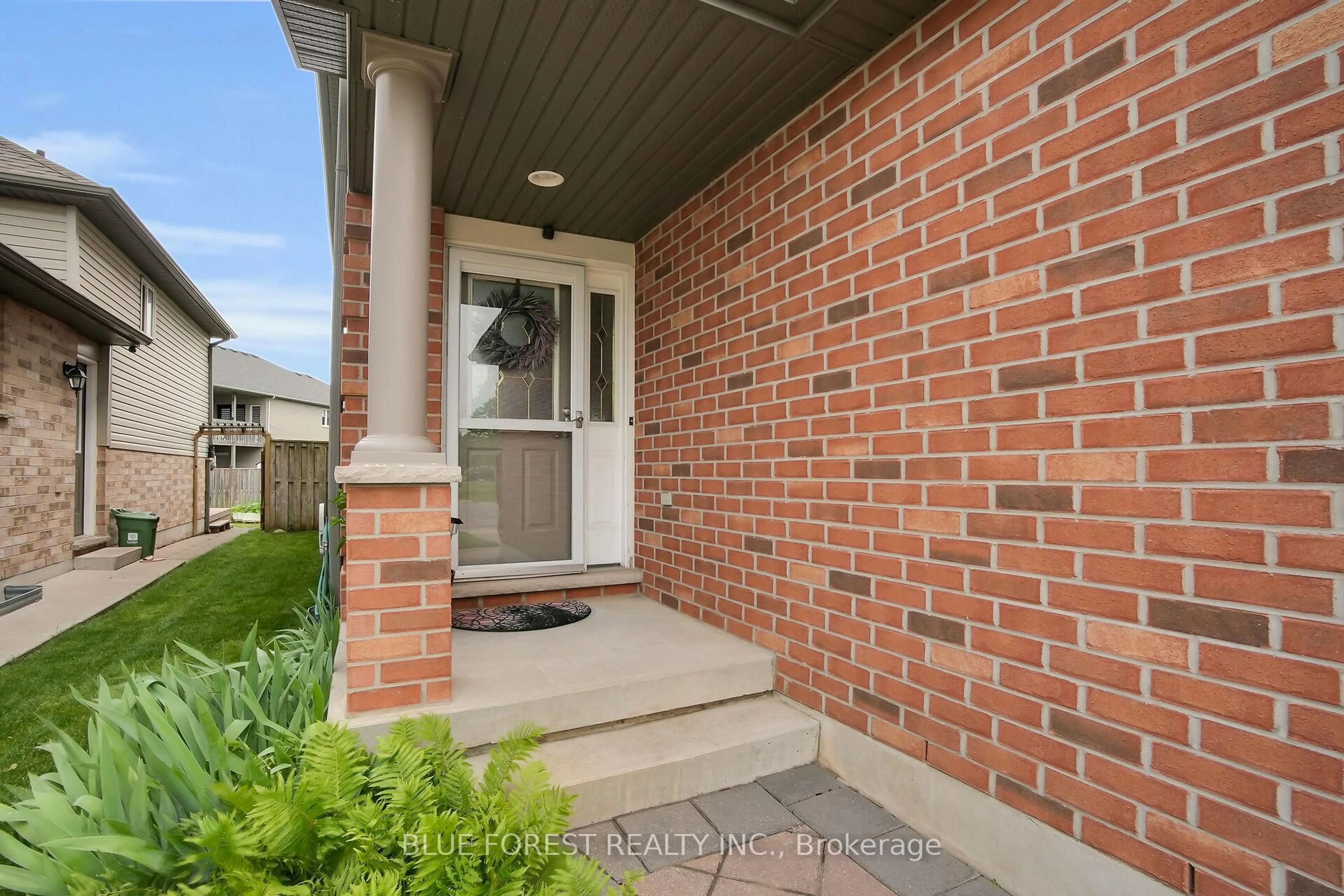Home with brick exterior material, street for 2949 Meadowgate Blvd, London South Ontario N6M 1L3