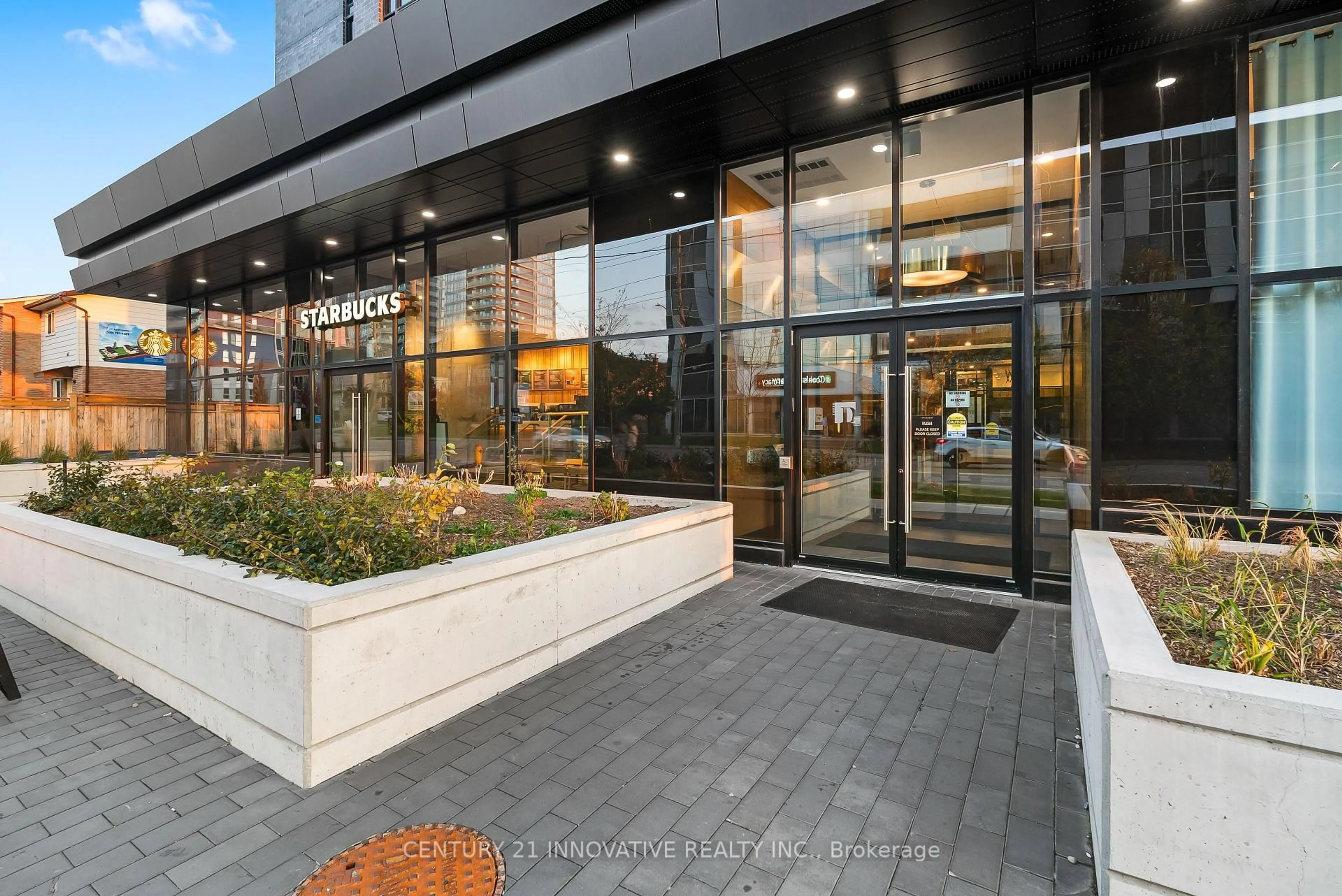 Indoor foyer for 145 Columbia St #1208, Waterloo Ontario N2L 0K7