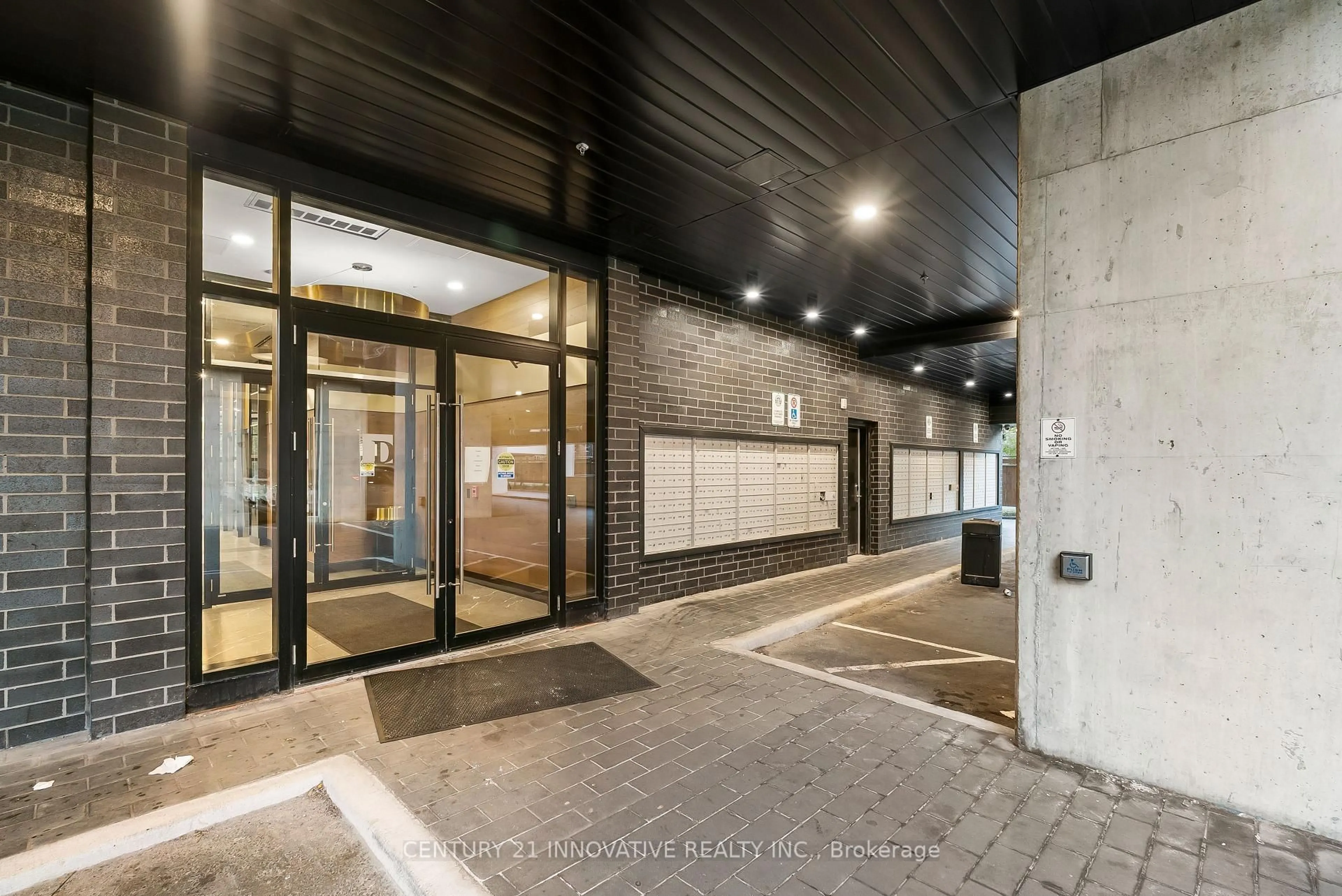 Indoor foyer for 145 Columbia St #1208, Waterloo Ontario N2L 0K7