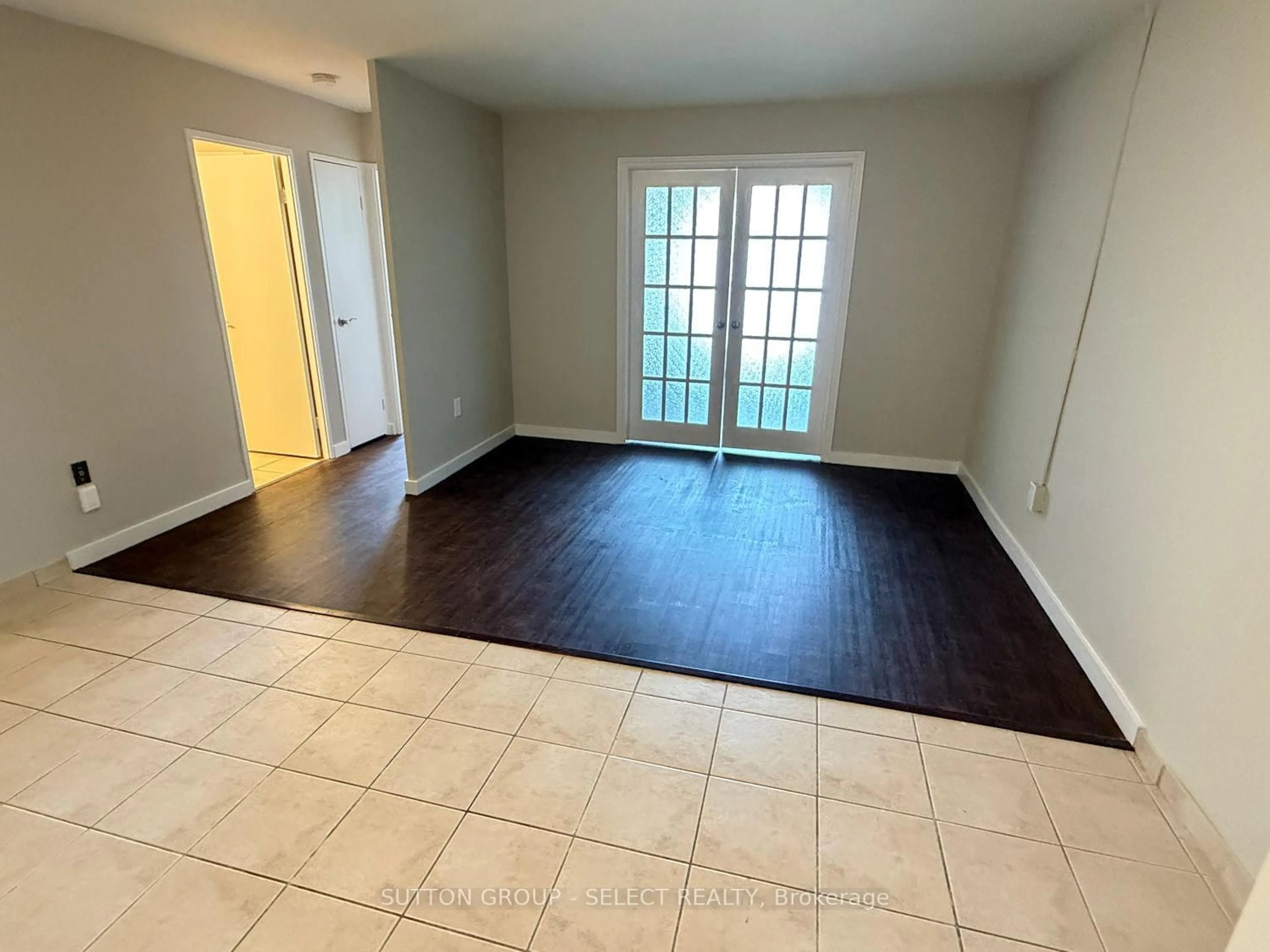 A pic of a room for 573 Mornington Ave #1009, London East Ontario N5Y 4T9