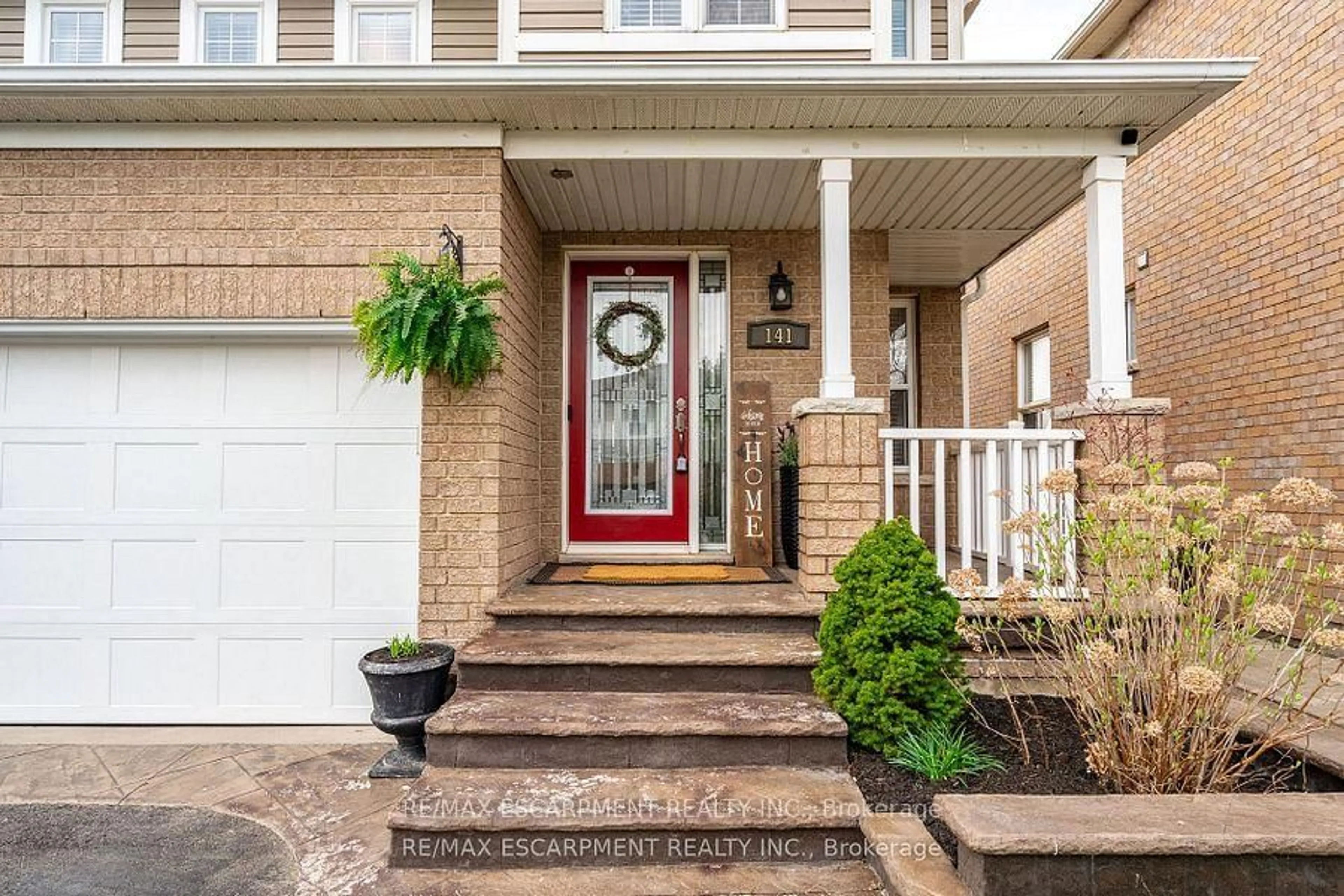 Unknown for 141 Voyager Pass, Hamilton Ontario L0R 1C0