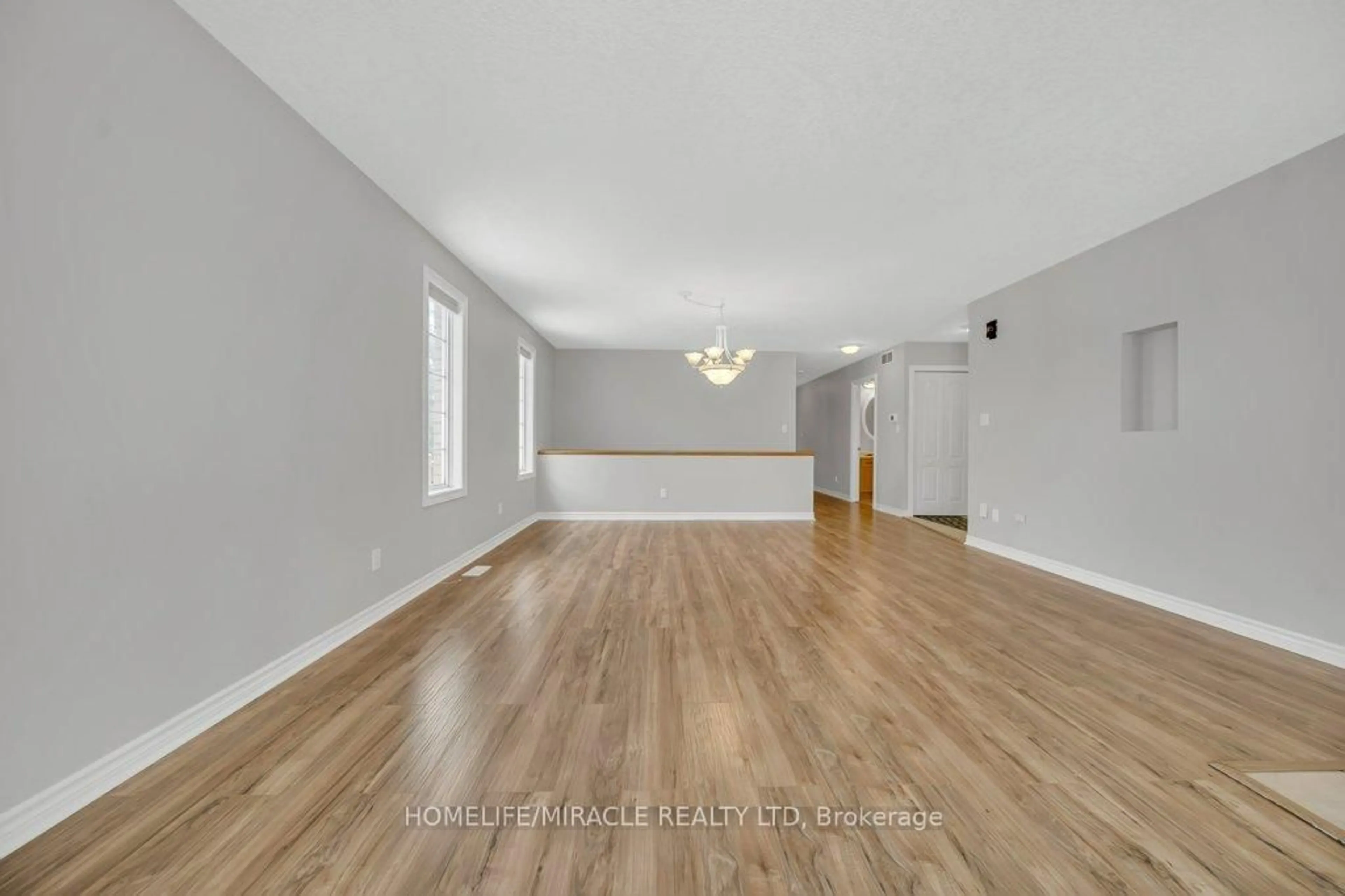 A pic of a room for 114 Glencliffe Crt, Kitchener Ontario N2B 3X1