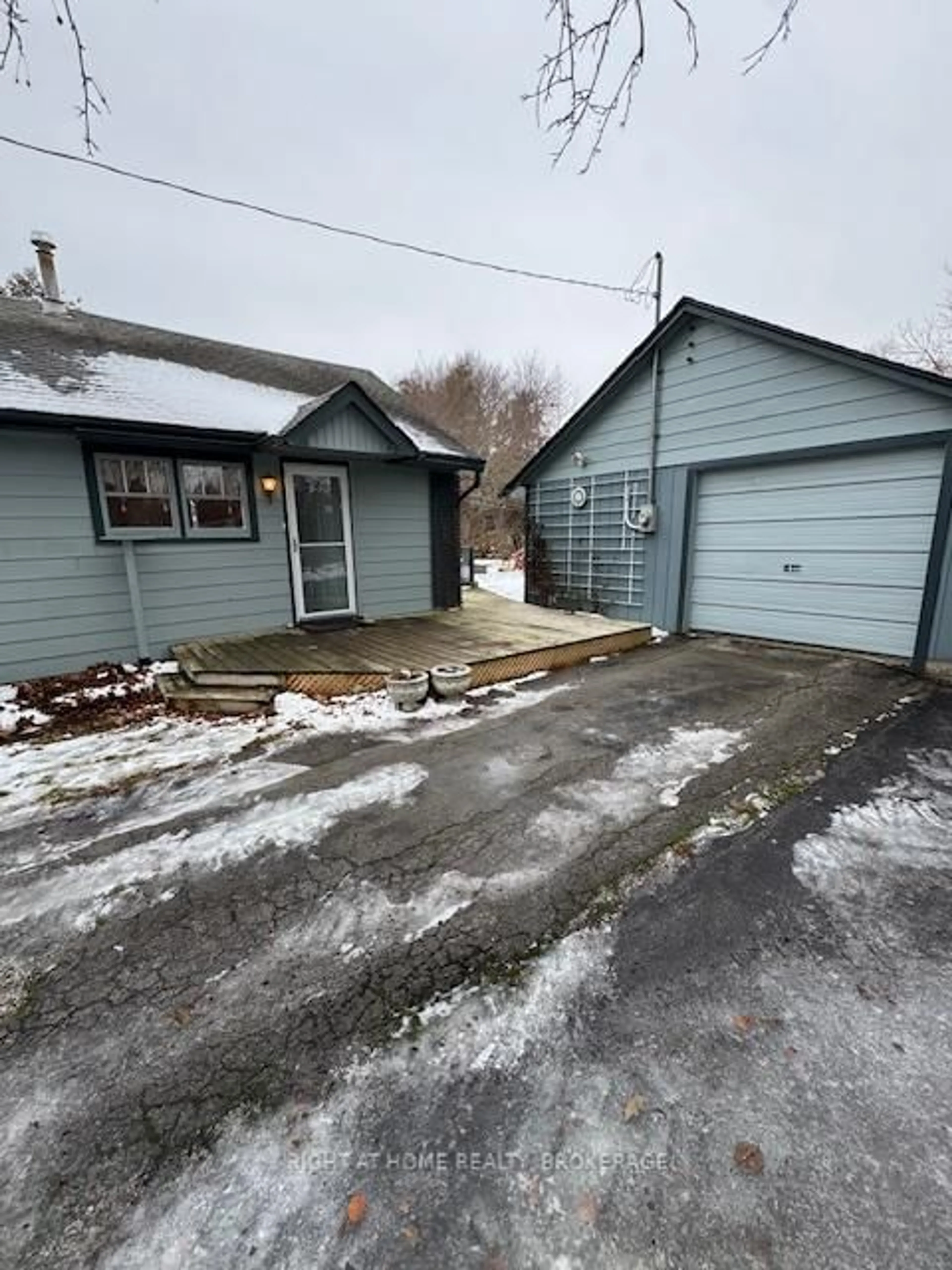 Unknown for 3906 Alexandra Rd, Fort Erie Ontario L0S 1B0