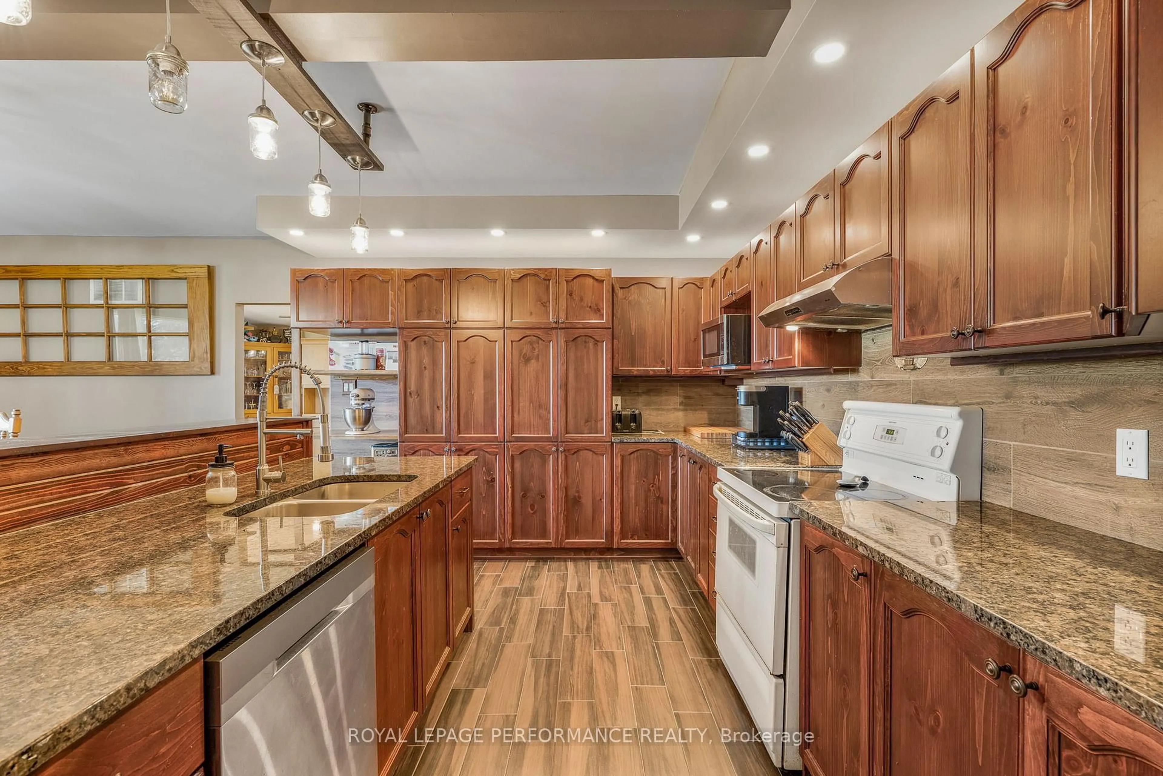 Open concept kitchen, unknown for 4866 County Road 17 Rd, Alfred and Plantagenet Ontario K0B 1A0