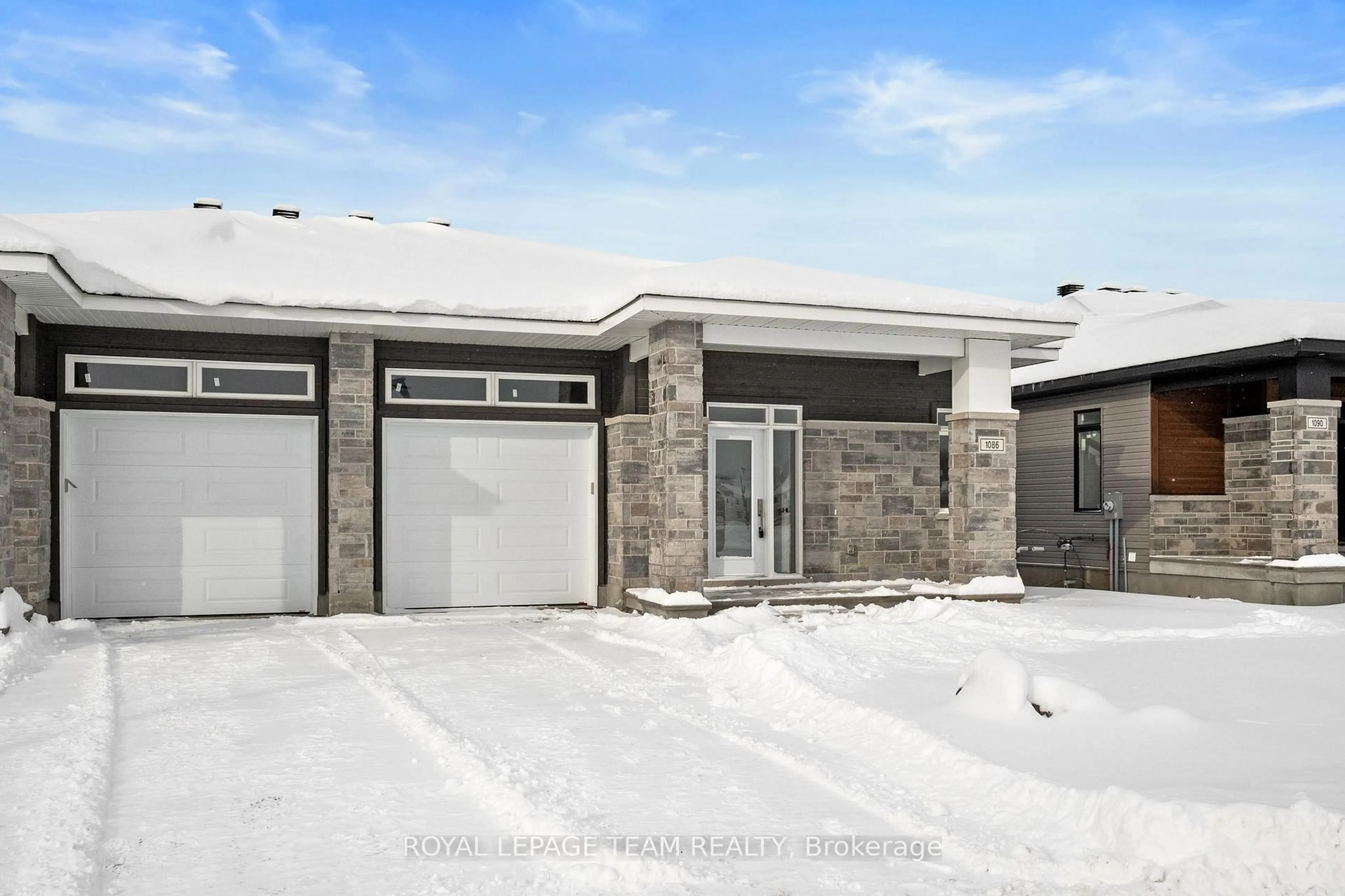 Unknown for 1086 Moore St, Brockville Ontario K6V 0H2