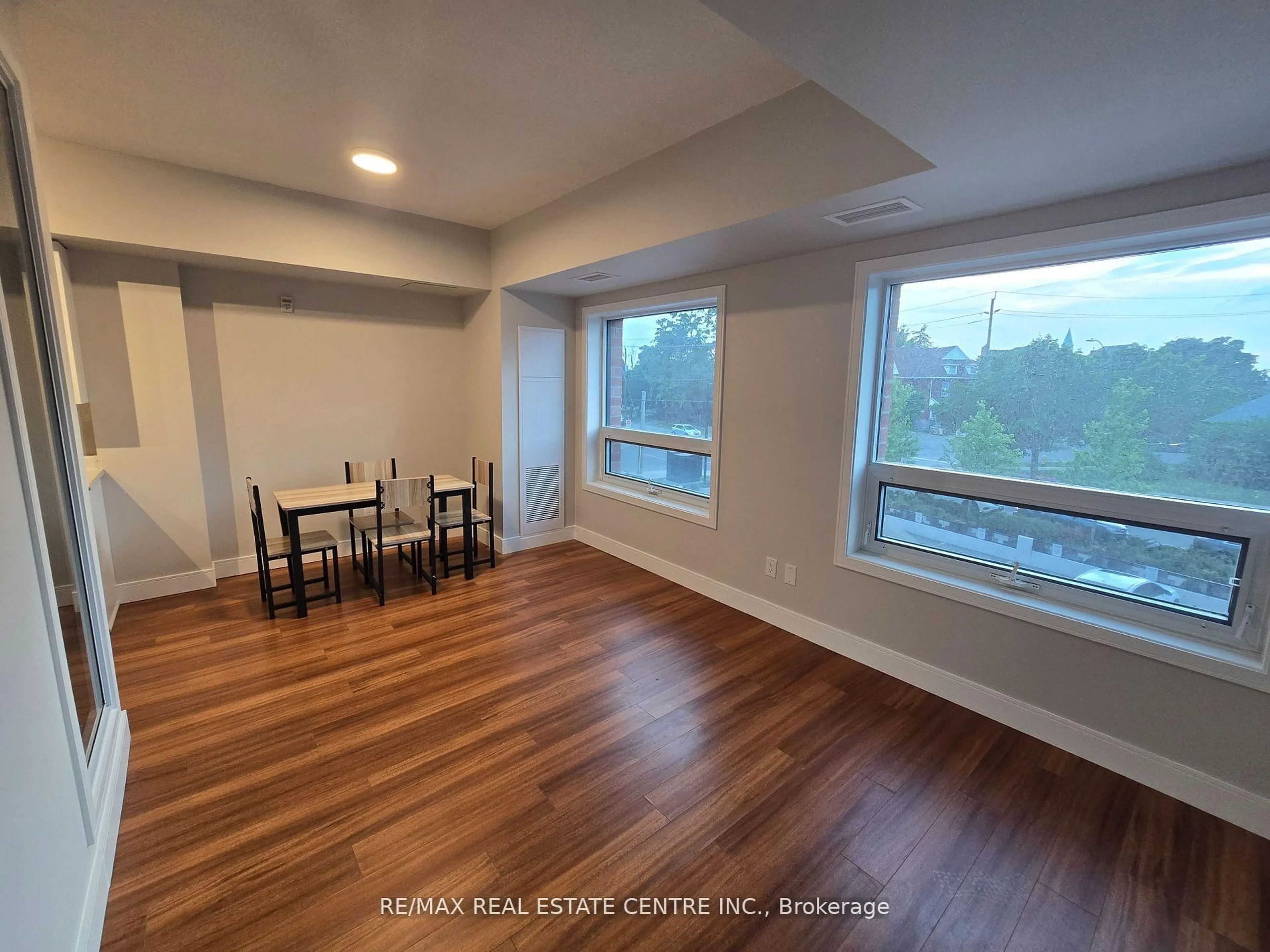 A pic of a room for 1 Wellington St #207, Brantford Ontario N3T 2L3