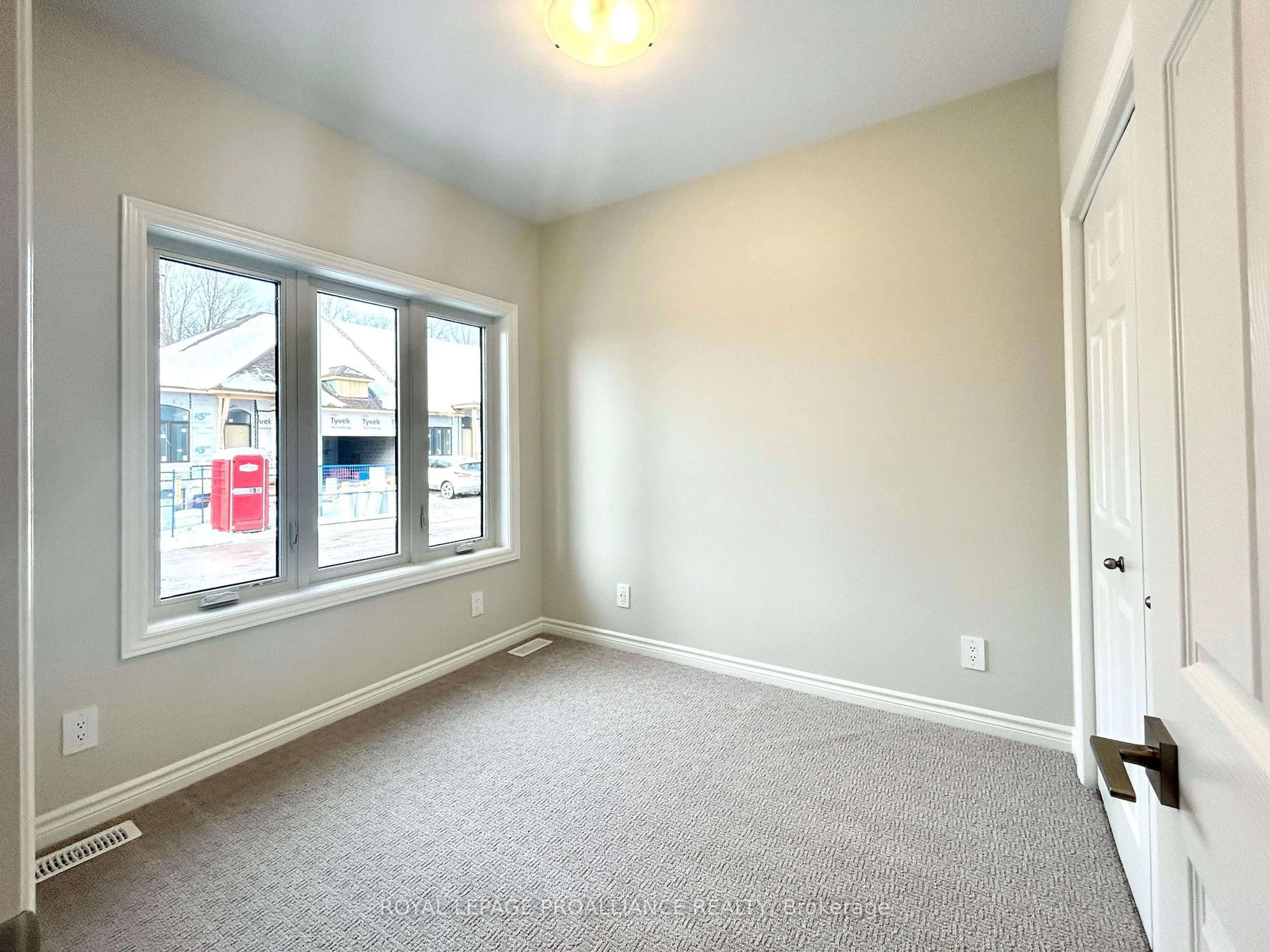 A pic of a room for 99 Cloverleaf Dr #15, Belleville Ontario K8N 4Z5