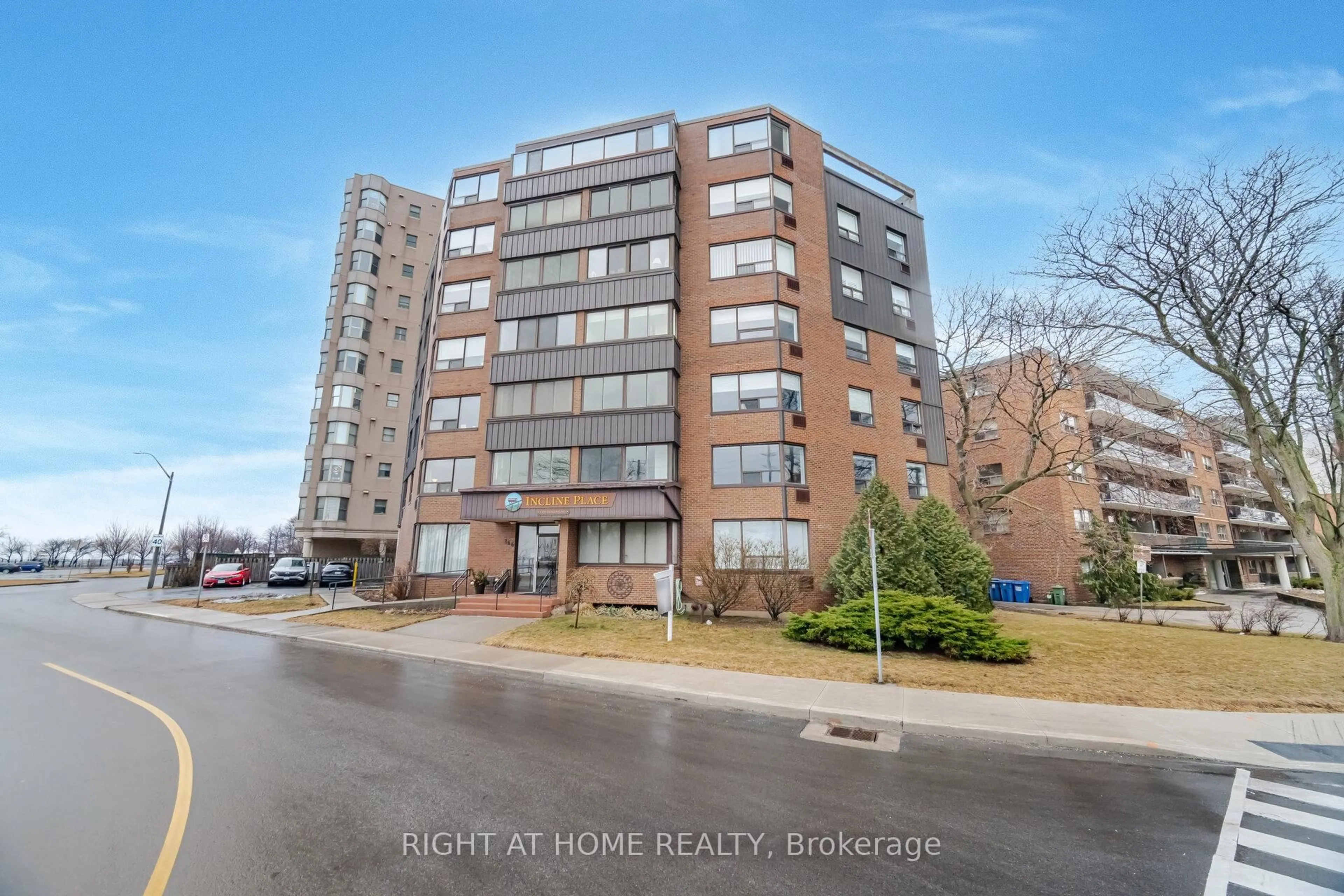 Unknown for 166 Mountain Park Ave #201, Hamilton Ontario L8V 1A1