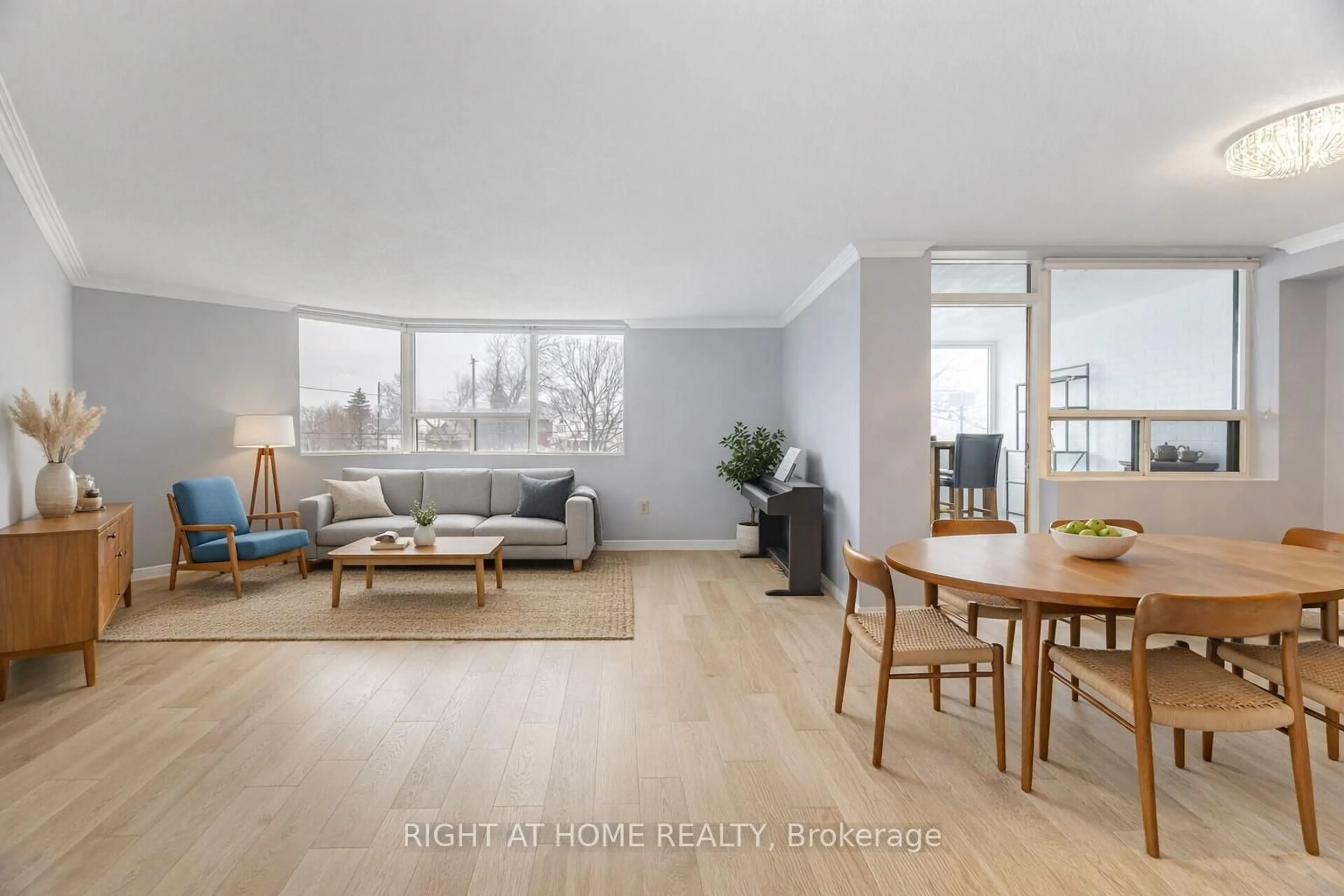 Living room with furniture, unknown for 166 Mountain Park Ave #201, Hamilton Ontario L8V 1A1