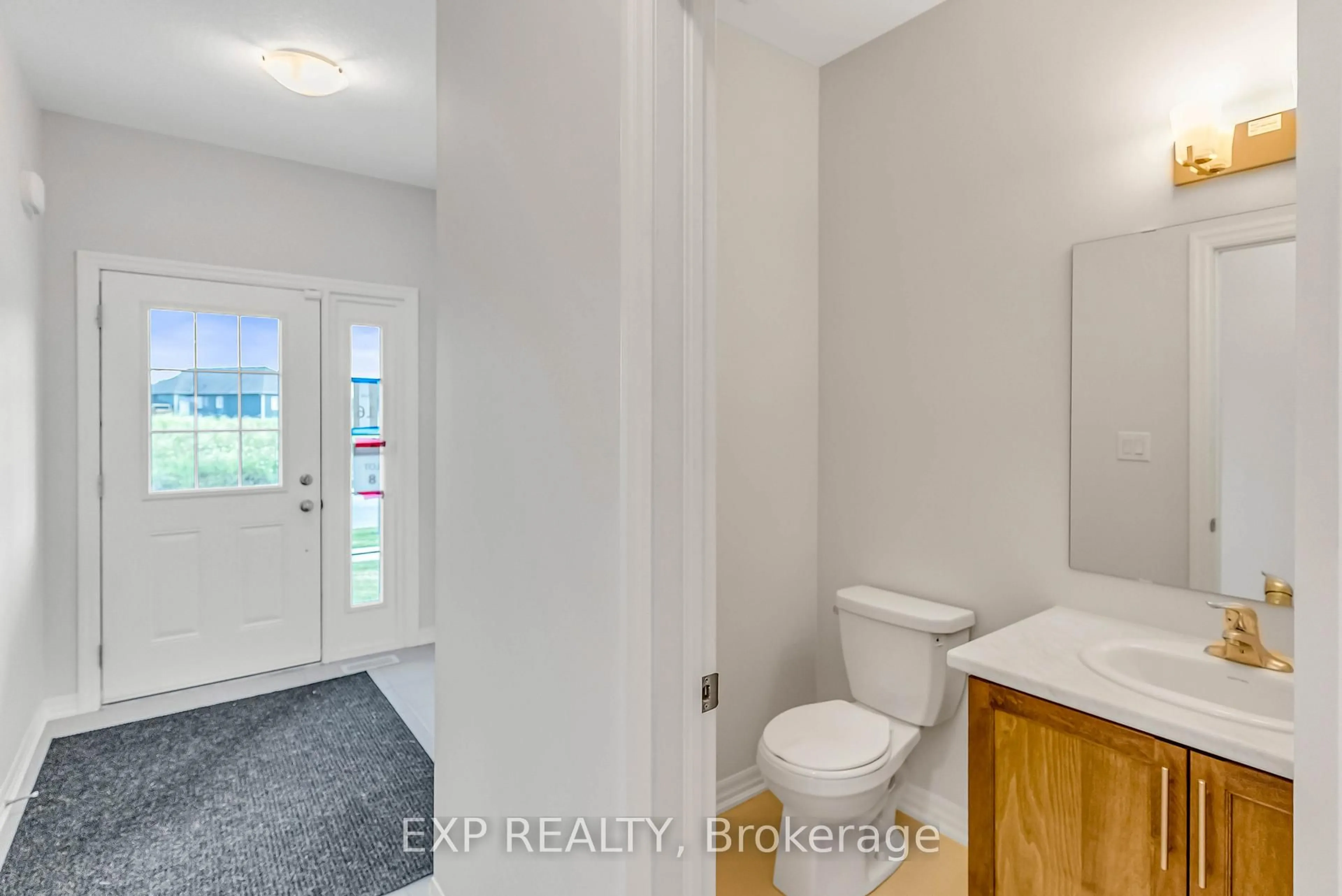 A pic of a room for 16 Bromley Dr, St. Catharines Ontario L2M 1R1