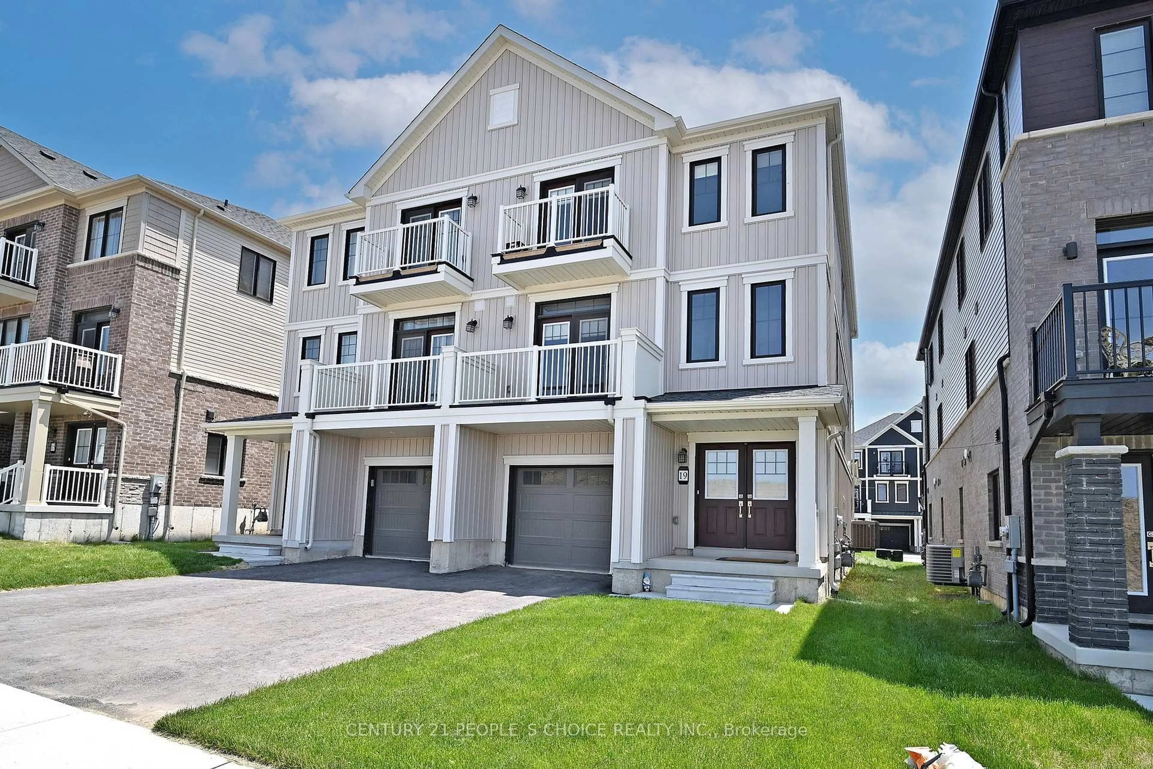 Unknown for 19 Central Market Dr, Haldimand Ontario N3W 0J3