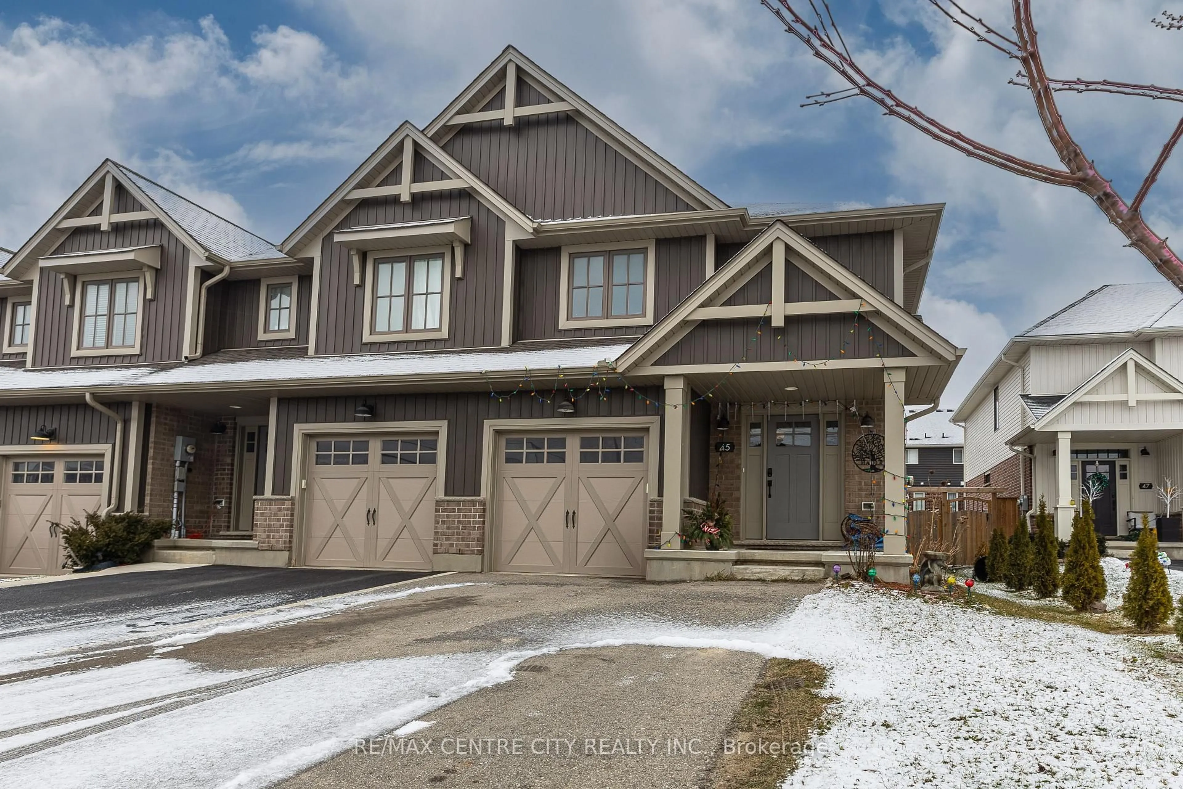 Unknown for 45 Charter Creek Crt, St. Thomas Ontario N5R 0L2