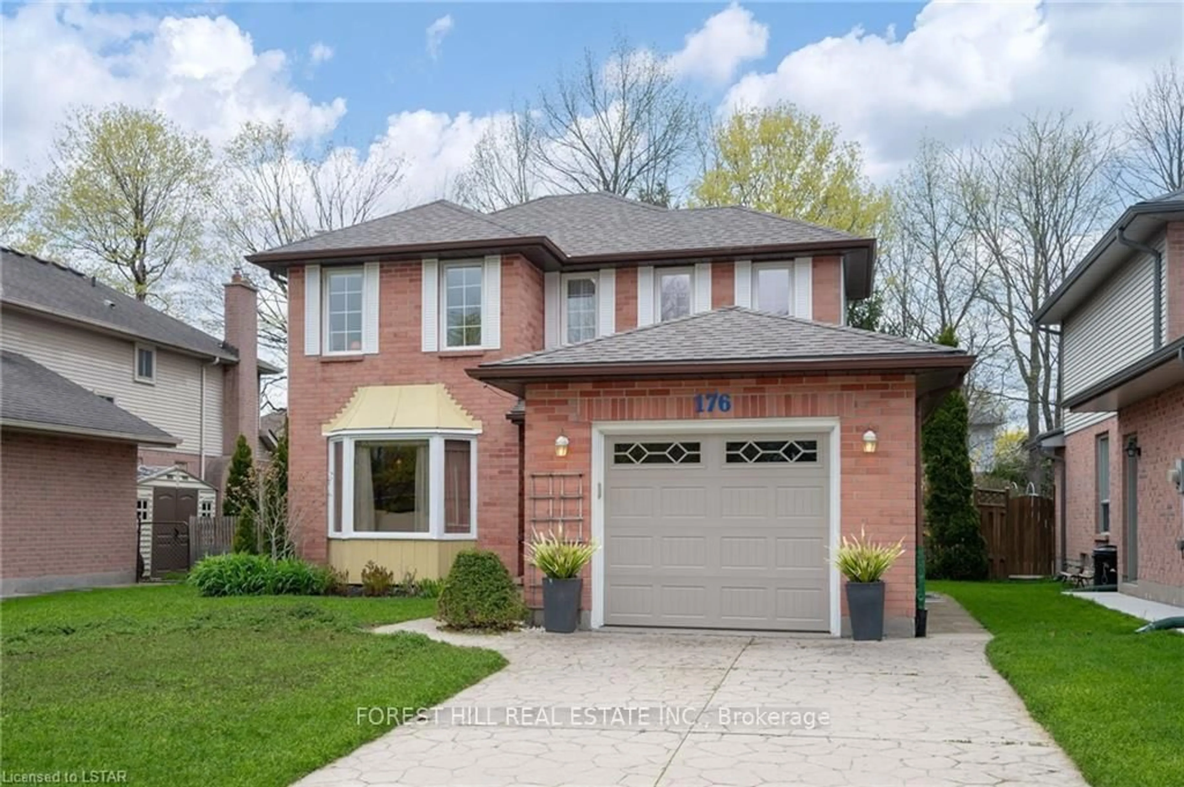 Home with brick exterior material, street for 176 Golfview Rd, London South Ontario N6C 5V4