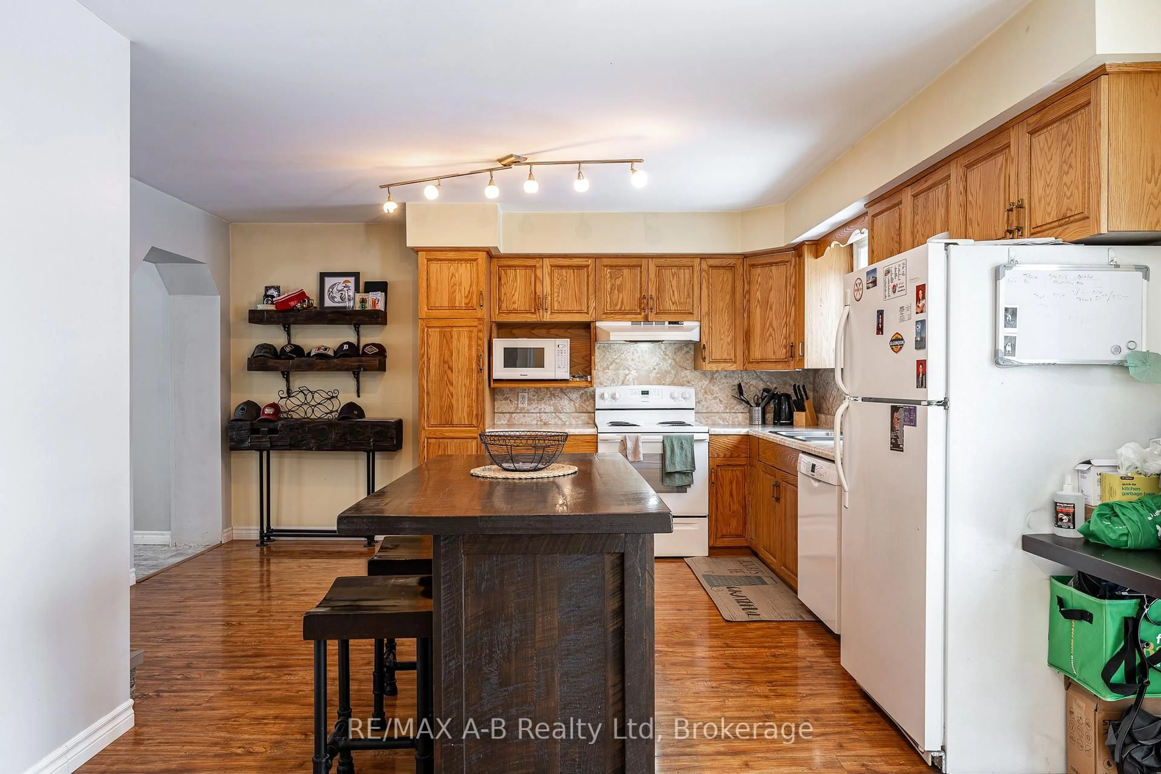 Unknown for 45 Blenheim St, West Perth Ontario N0K 1N0